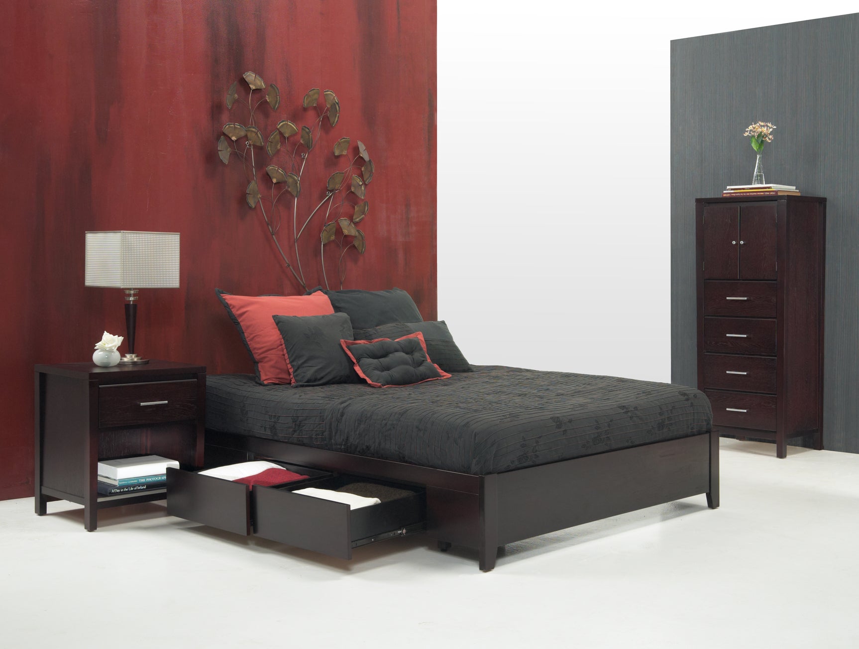 Simple Wood California King Storage Bed in Espresso - Ornate Home