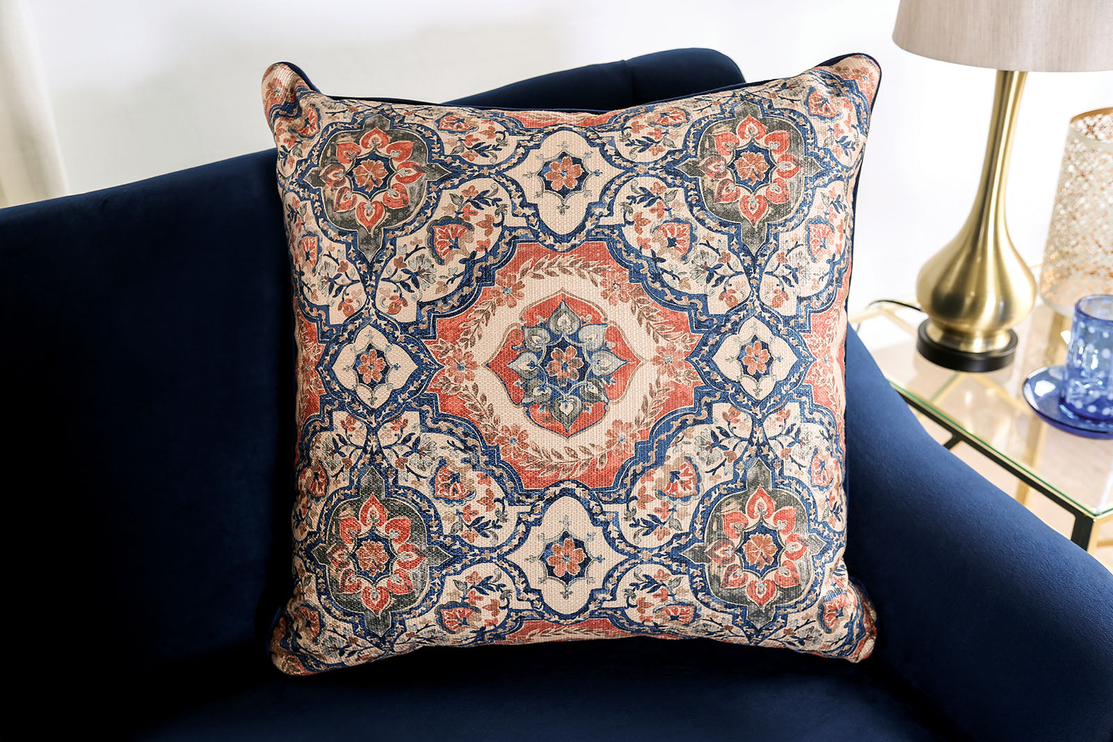 Sisseton Navy Loveseat - Ornate Home