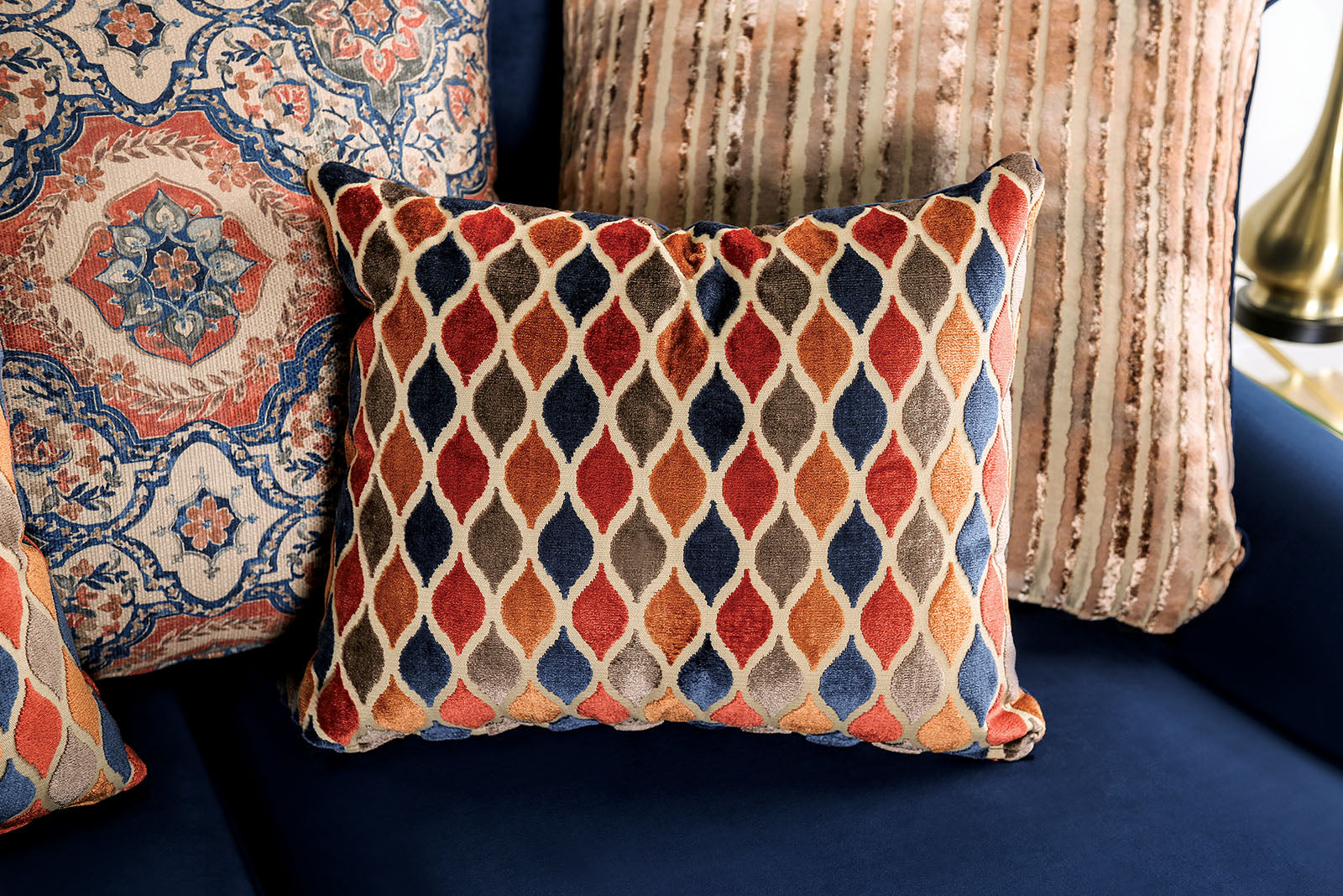 Sisseton Navy Sofa & Loveseat - Ornate Home