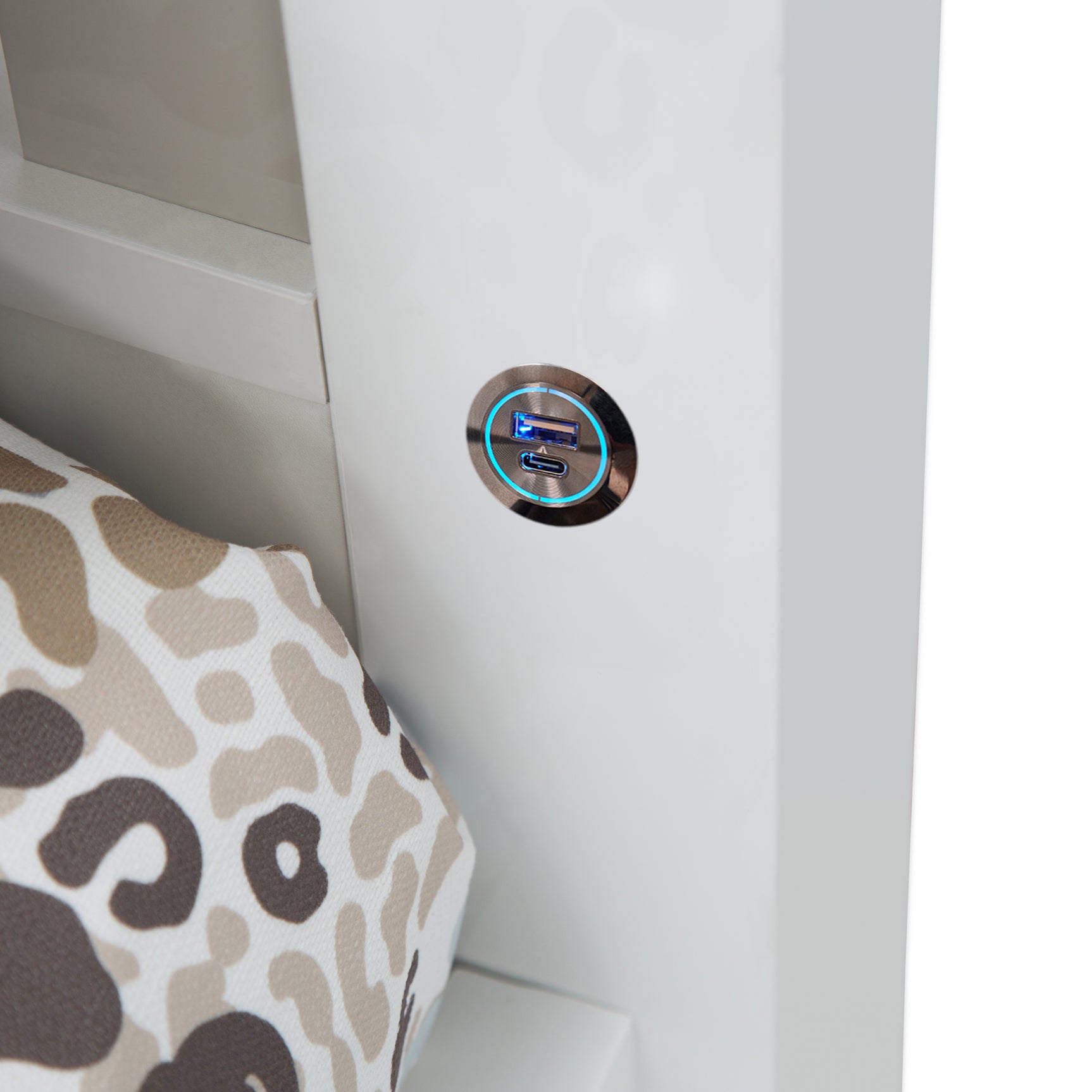 Sky Tower Cloud White/Ice Eastern King Bed - Ornate Home