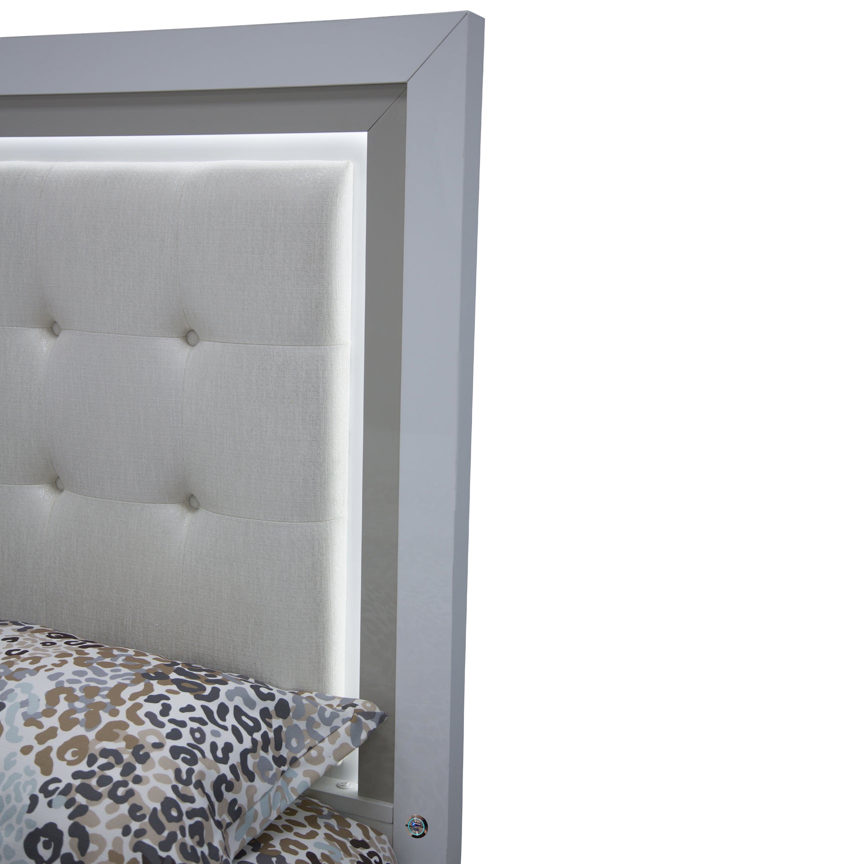 Sky Tower Cloud White/Ice Eastern King Bed - Ornate Home