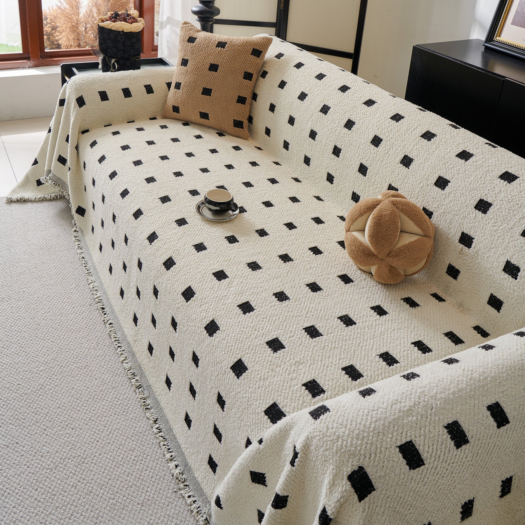 Sofa Throw Blanket with Woven Geometric Pattern & Tassels, Soft & Thick Couch Cover - Ornate Home