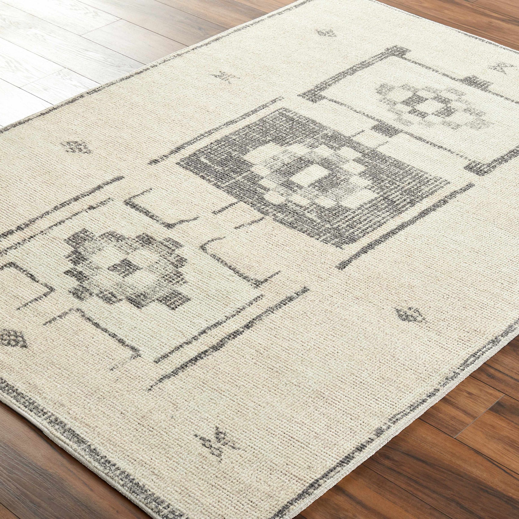 Solana Machine Woven Becki Owens x LIVABLISS BOOC-2302 Area Rug - Ornate Home
