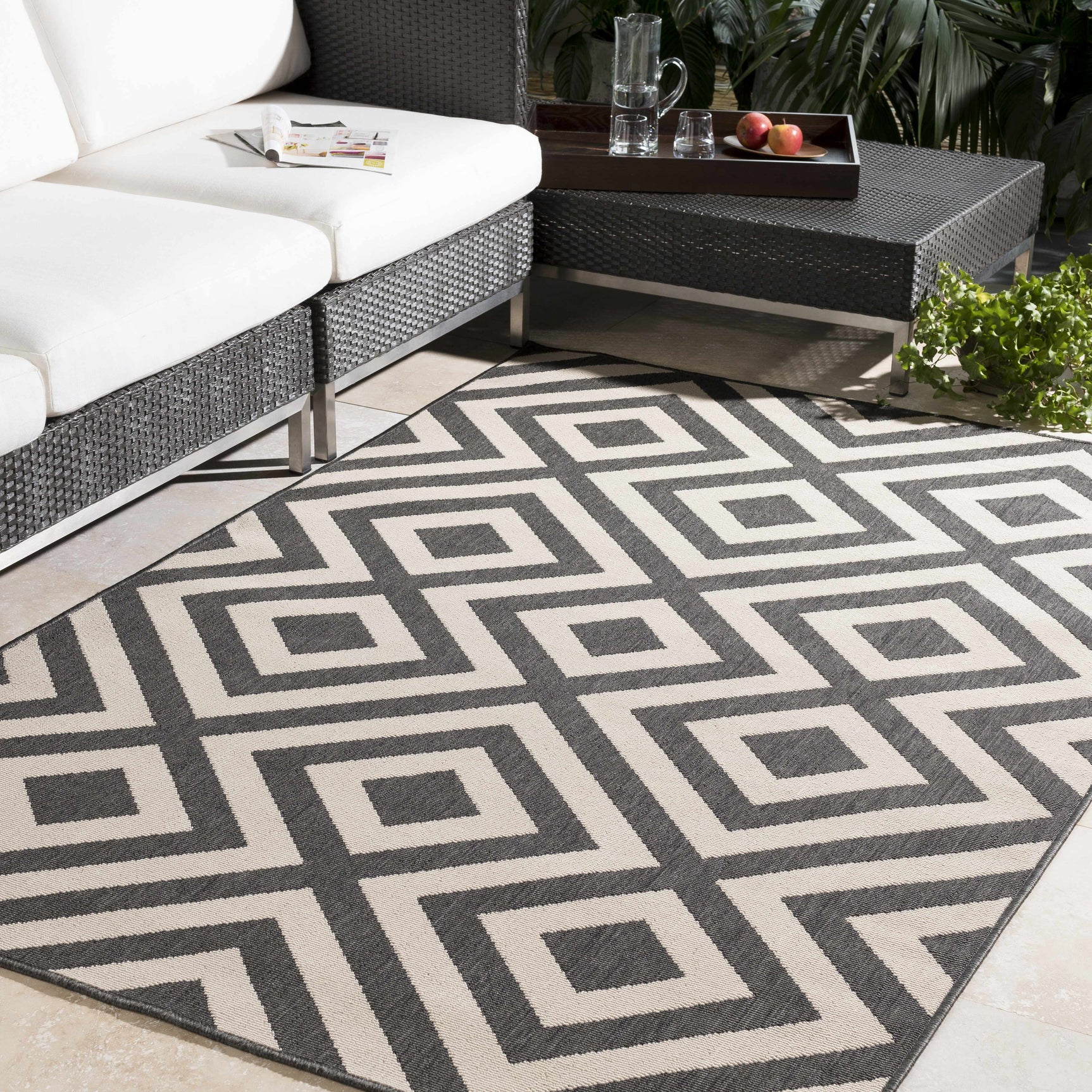Spilsby Geometric Outdoor Rug - Clearance - Ornate Home