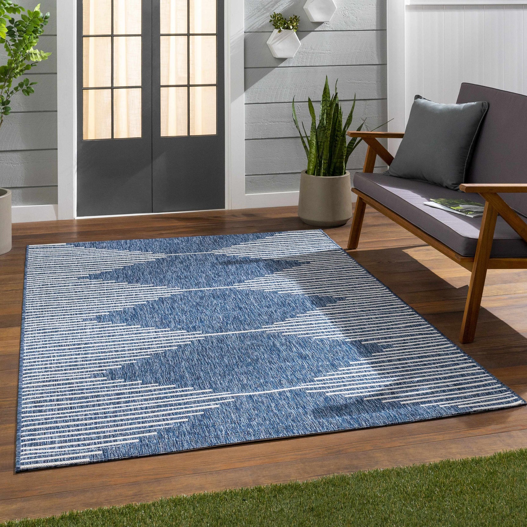 Stephan Navy Outdoor Rug - Ornate Home