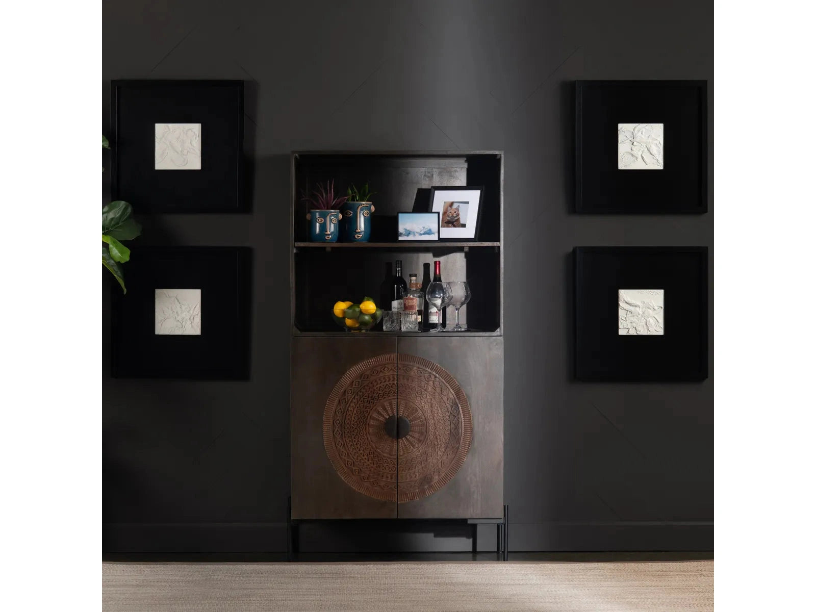 Study In Black And White Black/White Wall Art