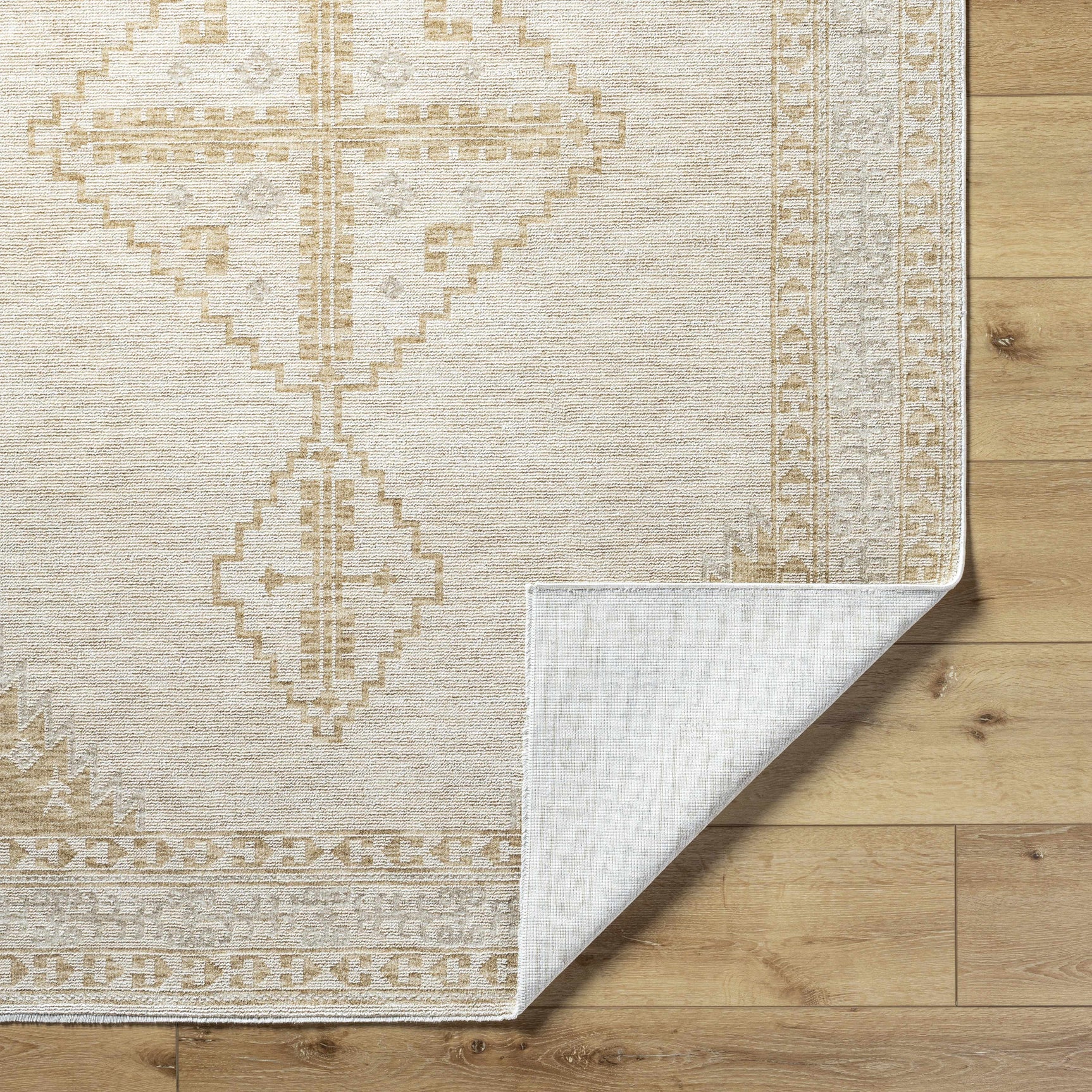Syona Luxe Rug - Clearance - Ornate Home