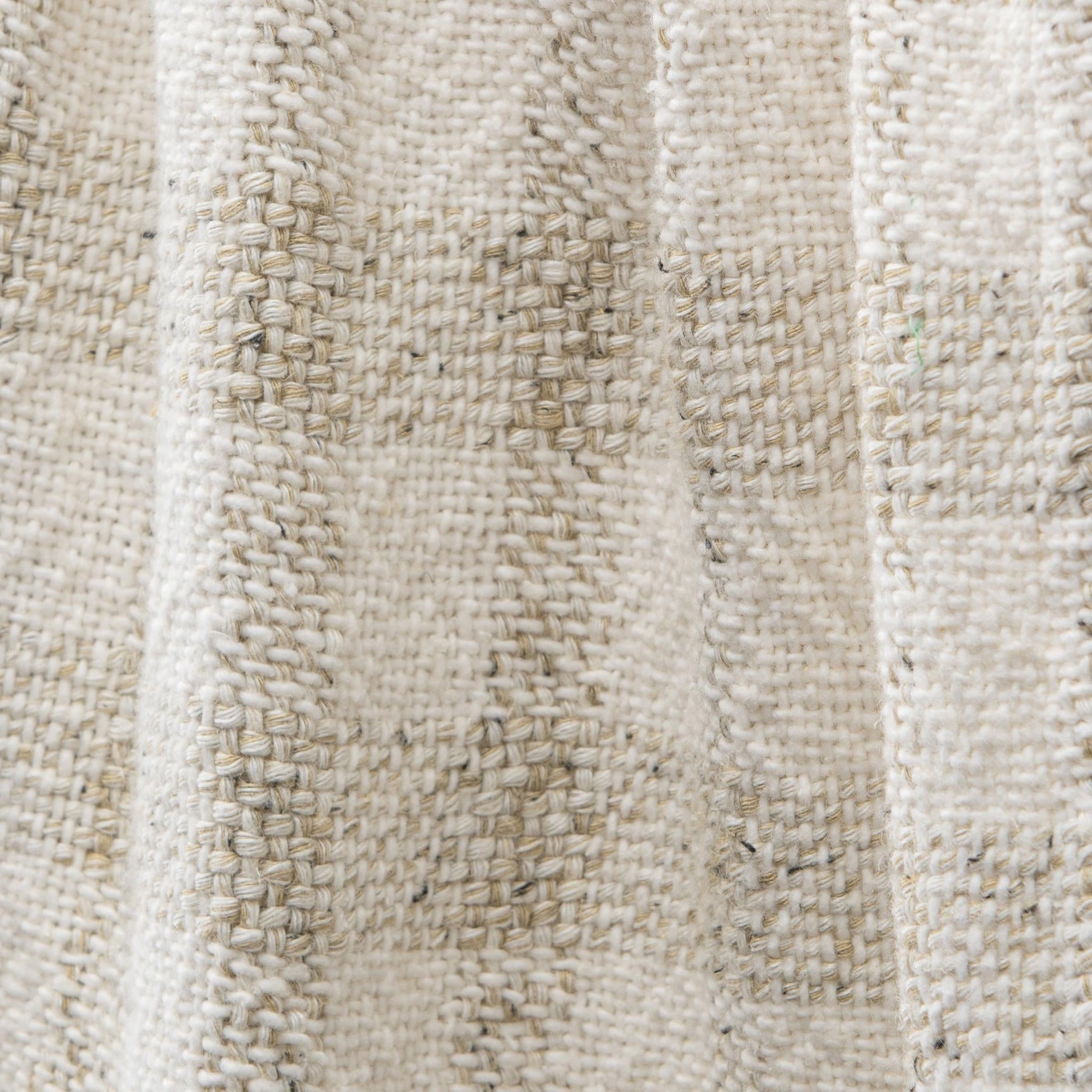TC Sari Natural/Ivory Throw 50x70 - Ornate Home
