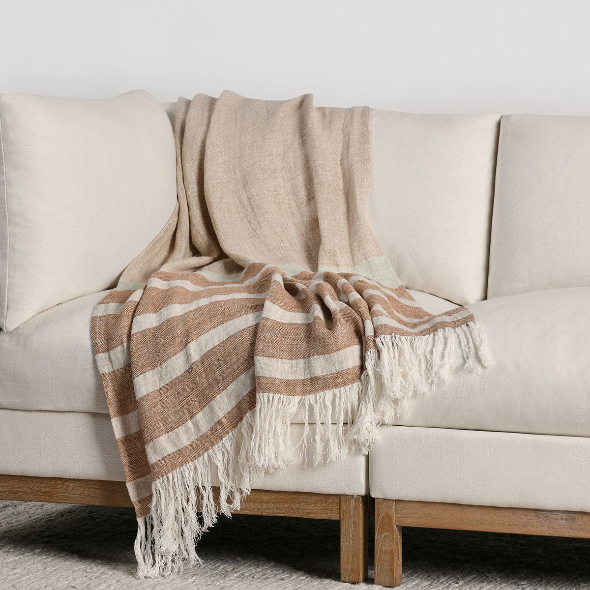 TC Sherry Hazel/Natural Throw 50x70 - Ornate Home