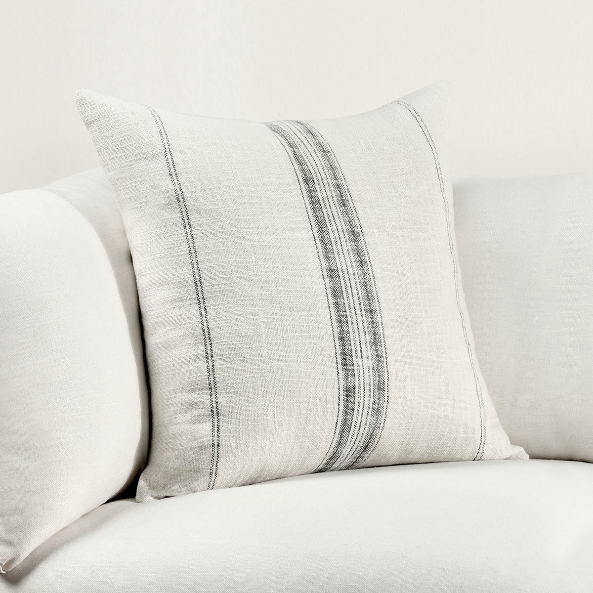 TL Ria Multiple Sizes Throw Pillow - Ornate Home