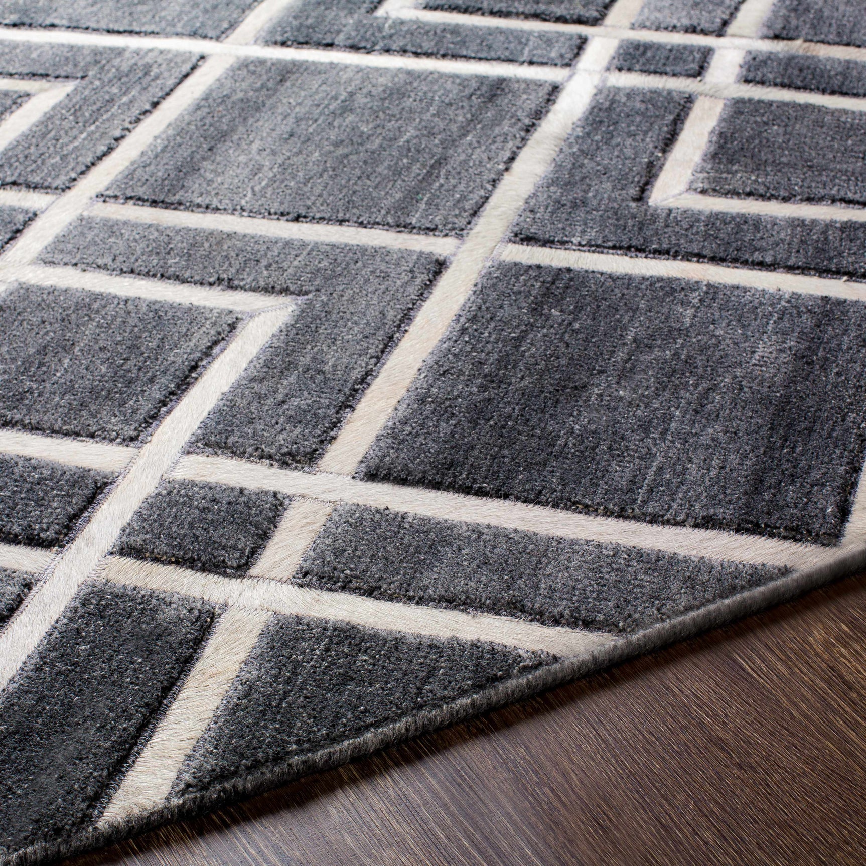 Taclobo Area Rug - Clearance - Ornate Home