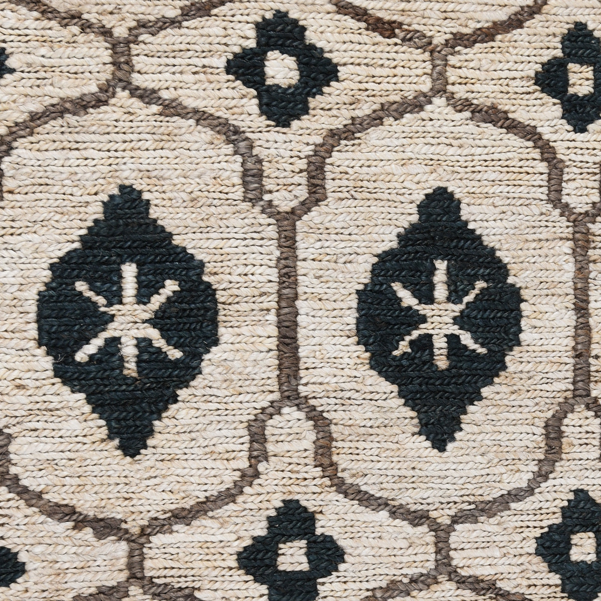 Tanami Soumak Ivory Multi Rug - Ornate Home