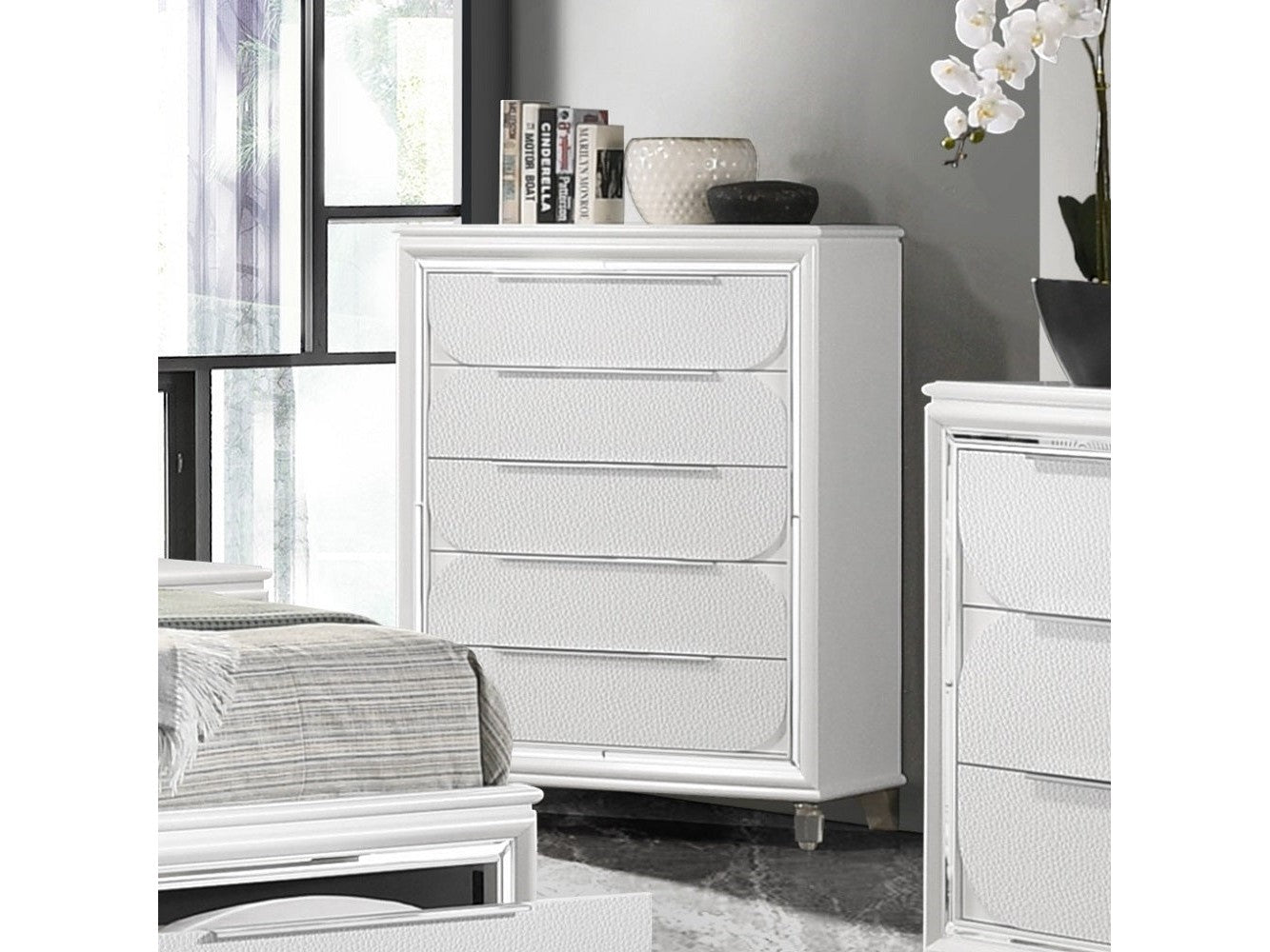 Tarian White Chest - Ornate Home