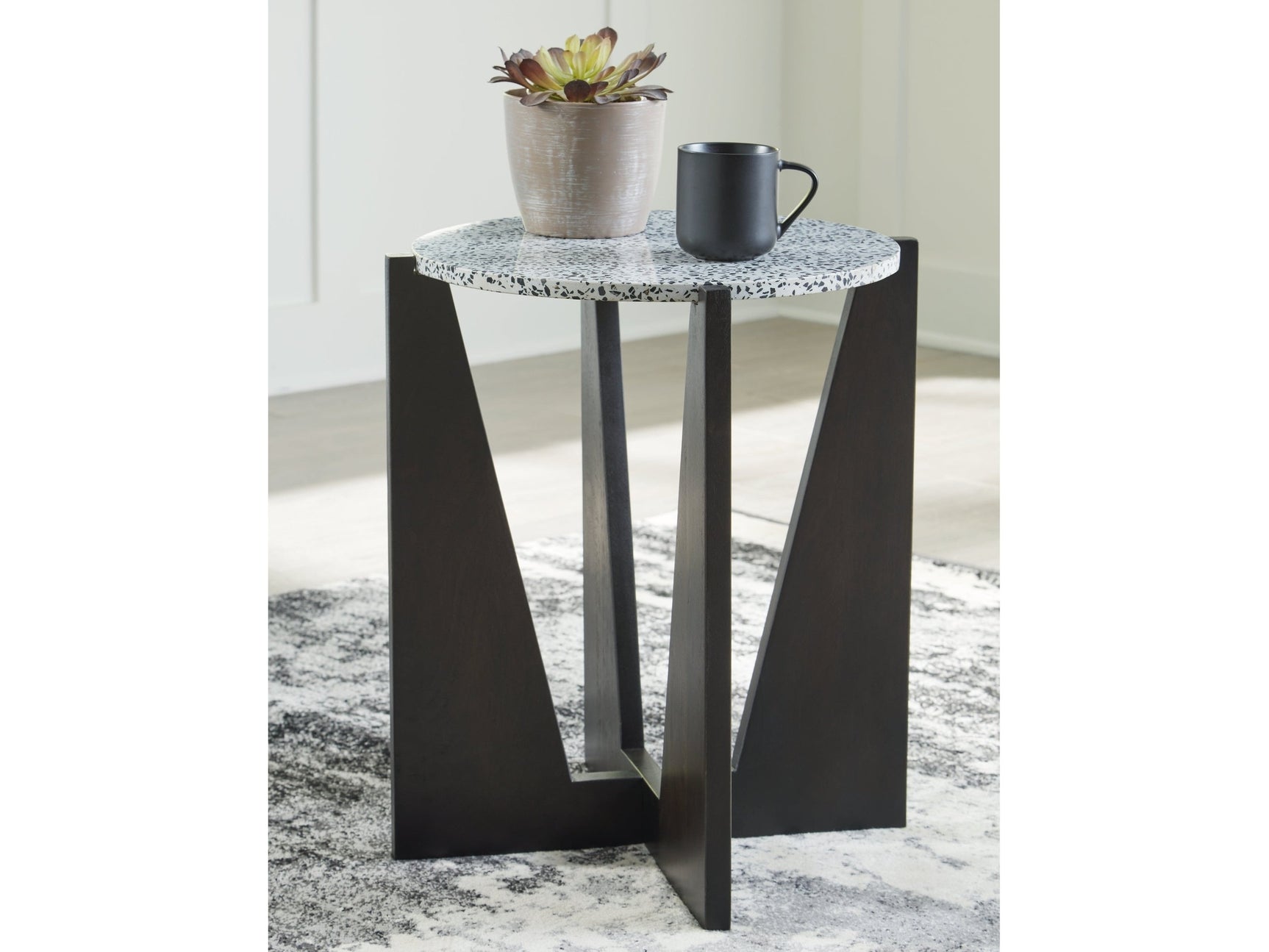 Tellrich Black/White Accent Table - Ornate Home
