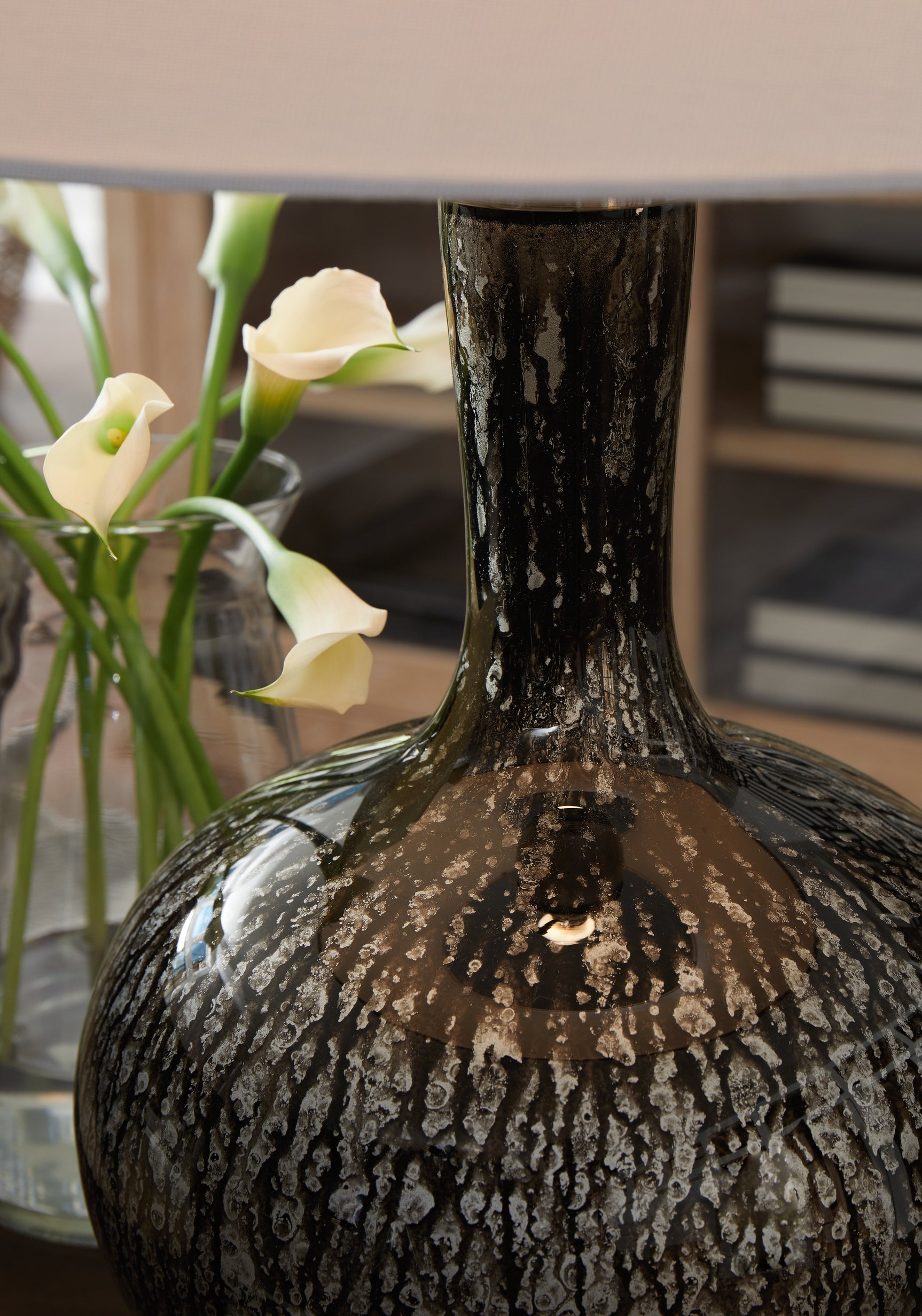 Tenslow Antique Black Table Lamp (Set of 2) - Ornate Home