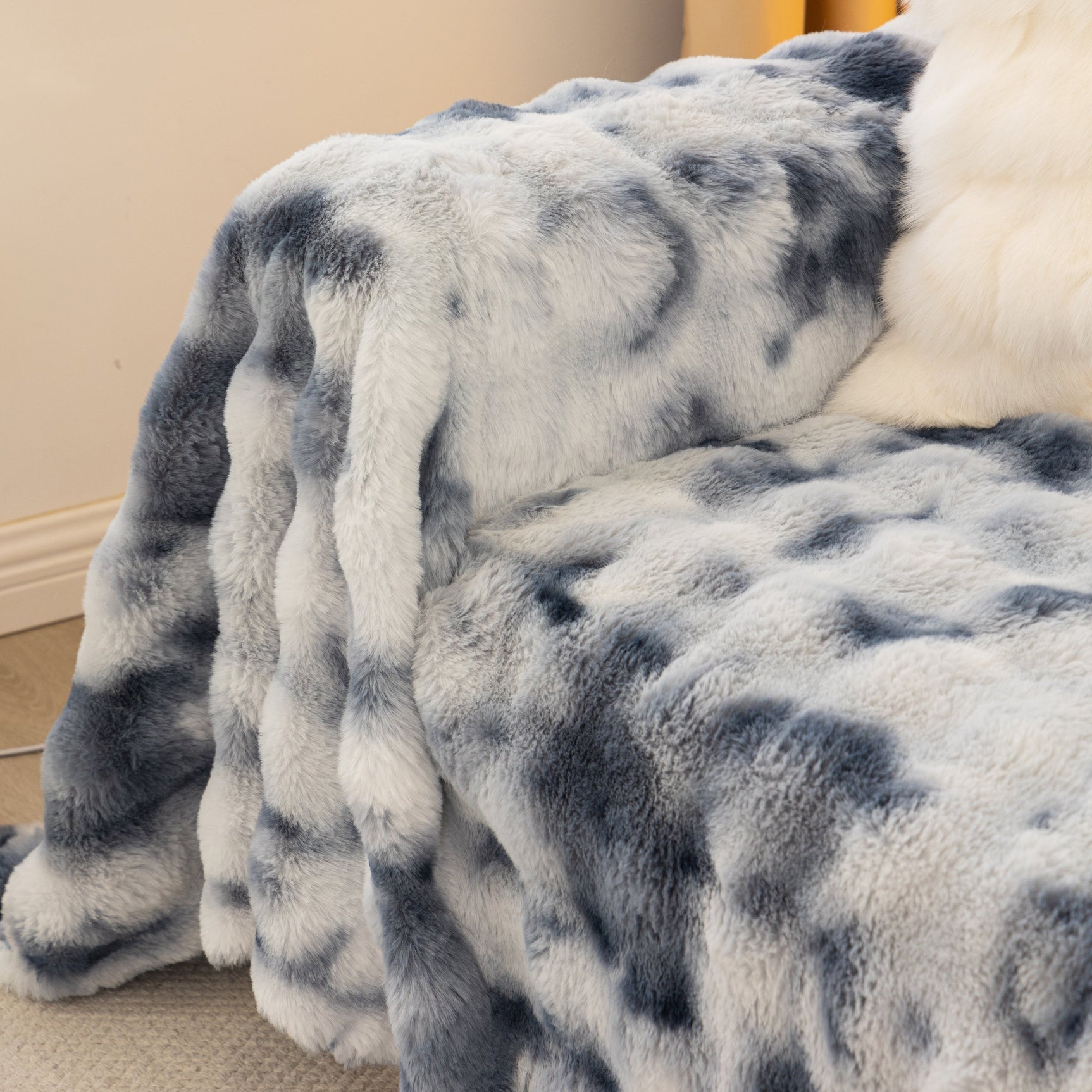 Thick Faux Fur Couch Cover Fluffy Fuzzy Warm Washable Furniture Protector for Kids Pets - Ornate Home