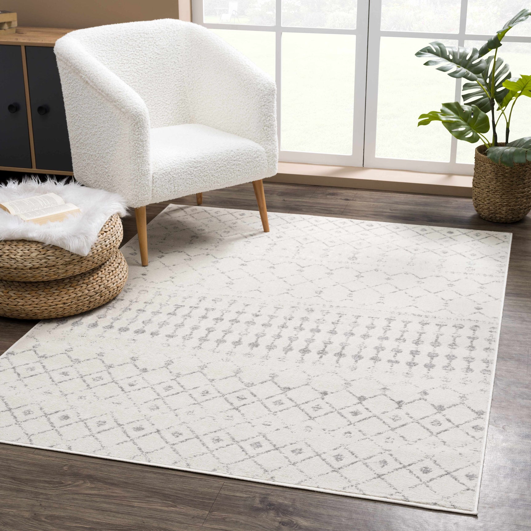 Tigrican Ivory 2331 Area Rug - Clearance - Ornate Home