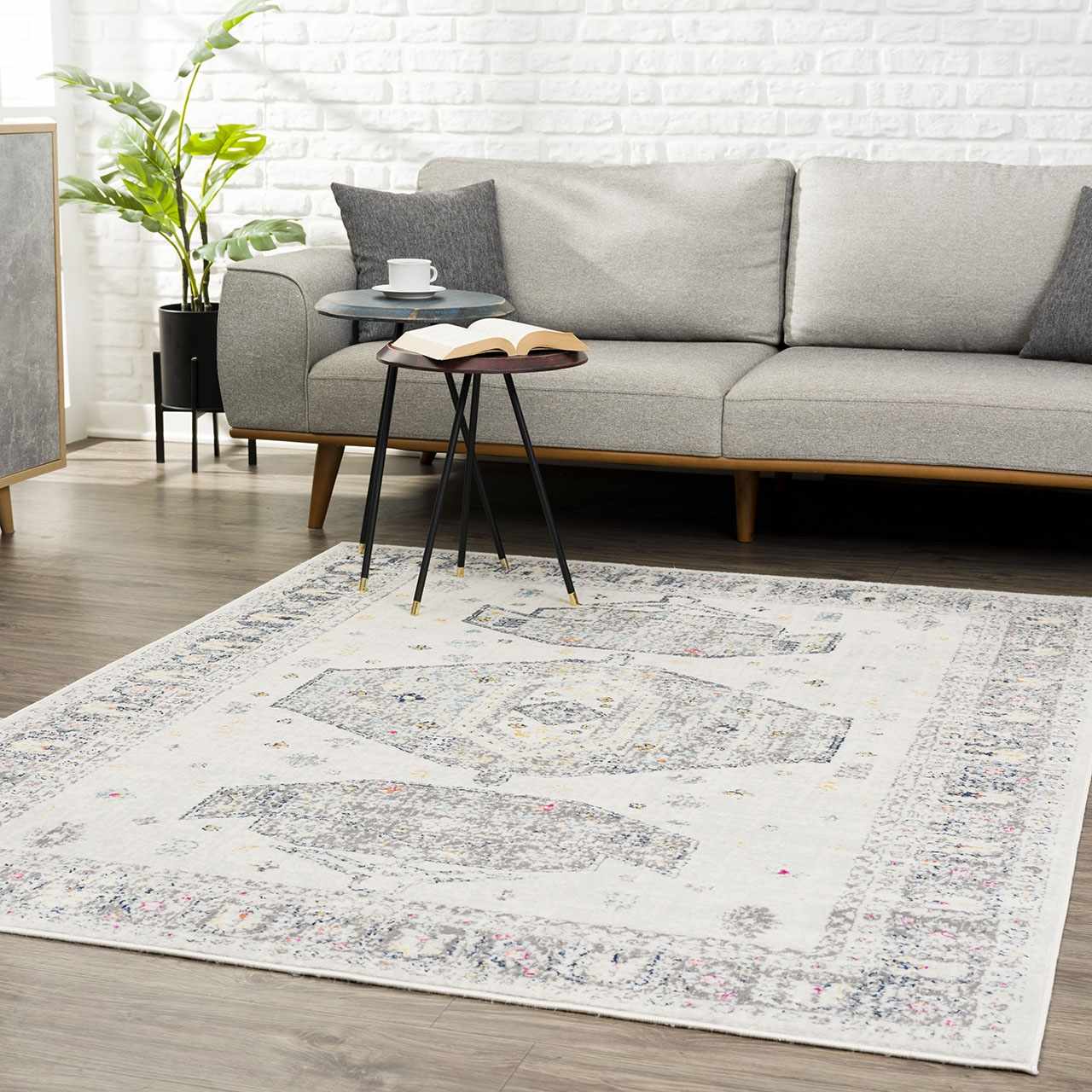 Tigried Ivory 2309 Area Rug - Clearance - Ornate Home