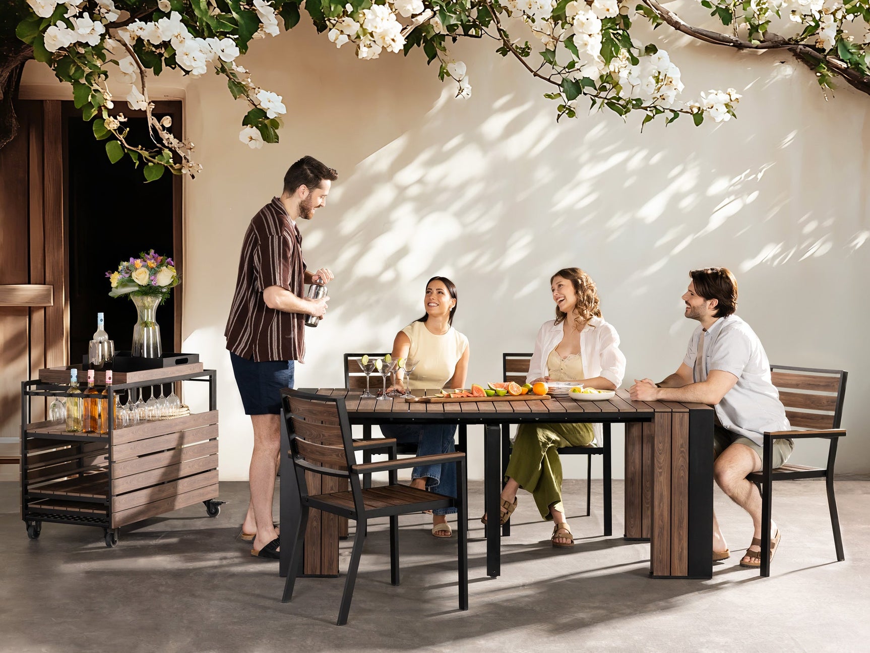 Transformer Outdoor Dining Set - The Family - Ornate Home