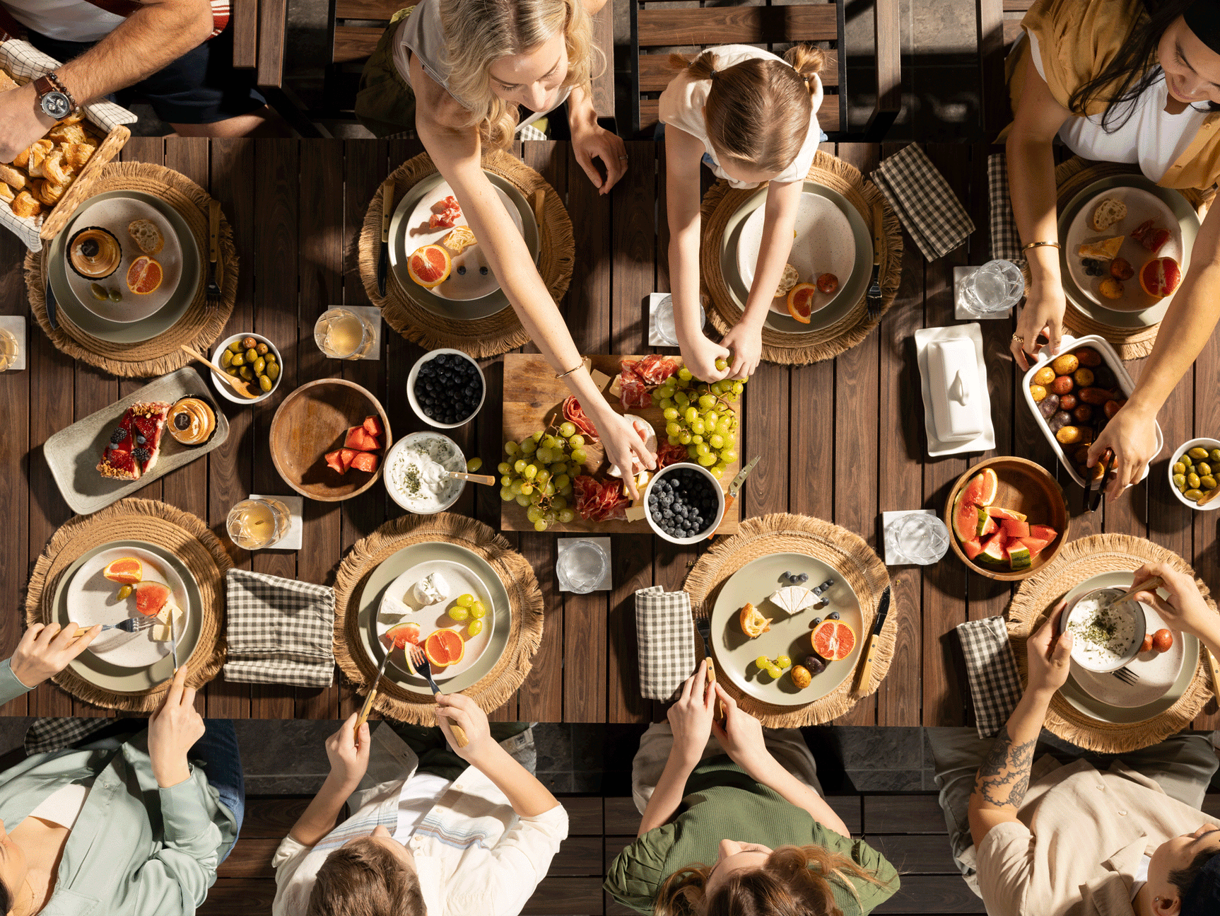 Transformer Outdoor Dining Set - The Gathering - Ornate Home