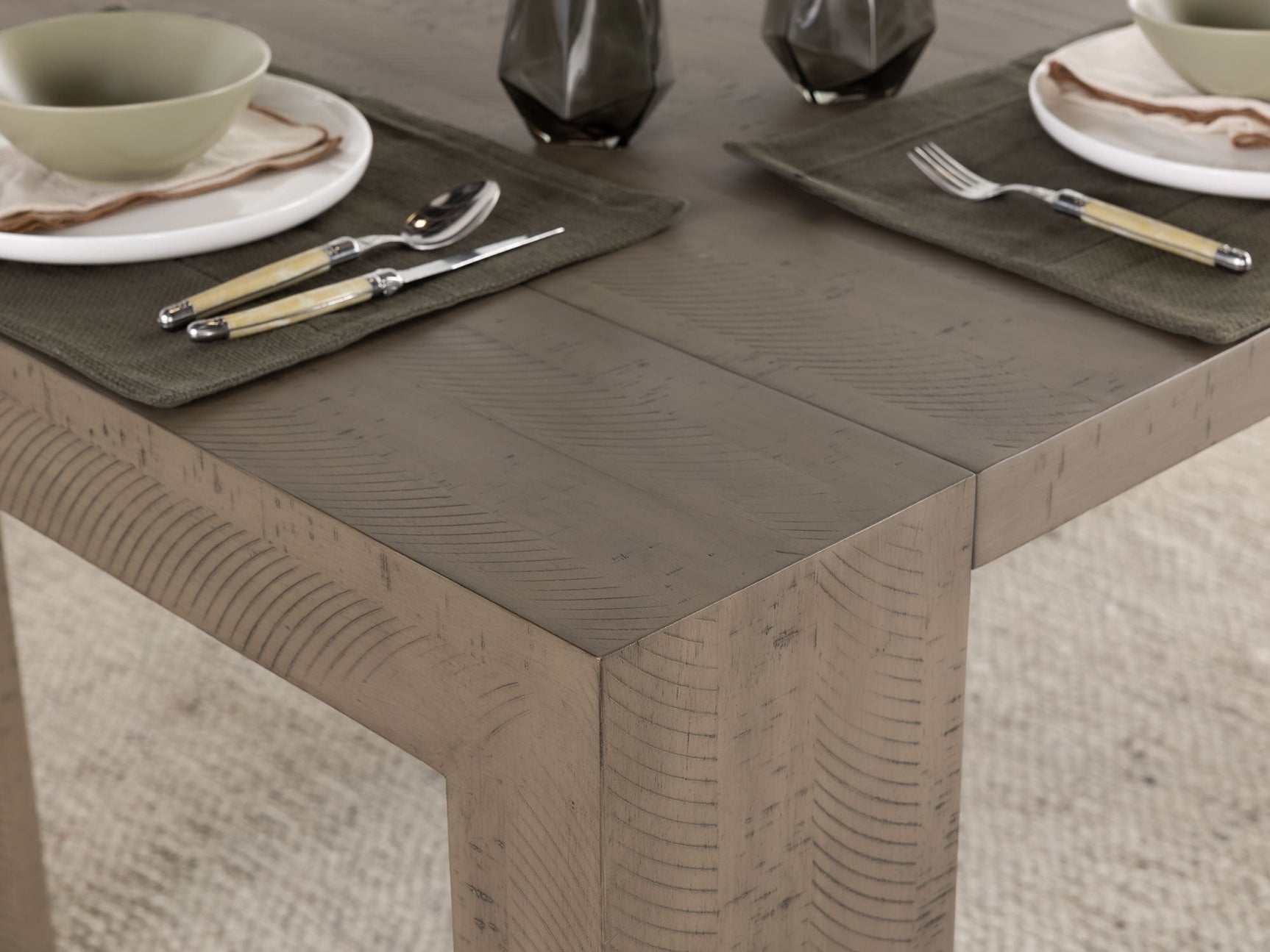 Transformer Dining Set - The Host