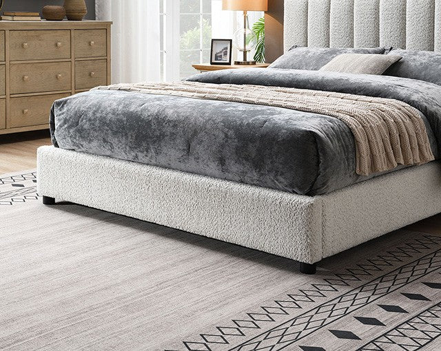 Traverso White E.King Bed - Ornate Home