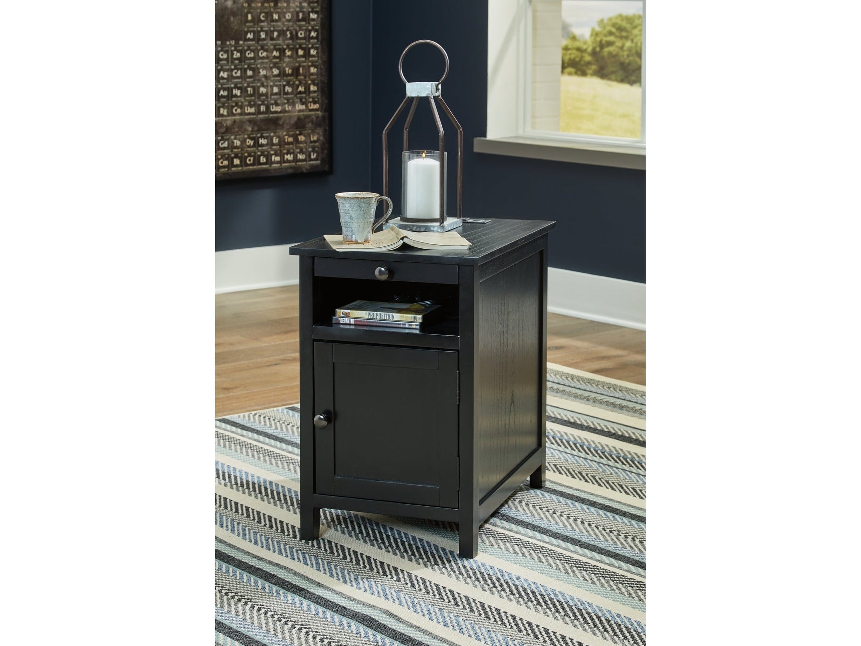 Treytown Black Chairside End Table - Ornate Home