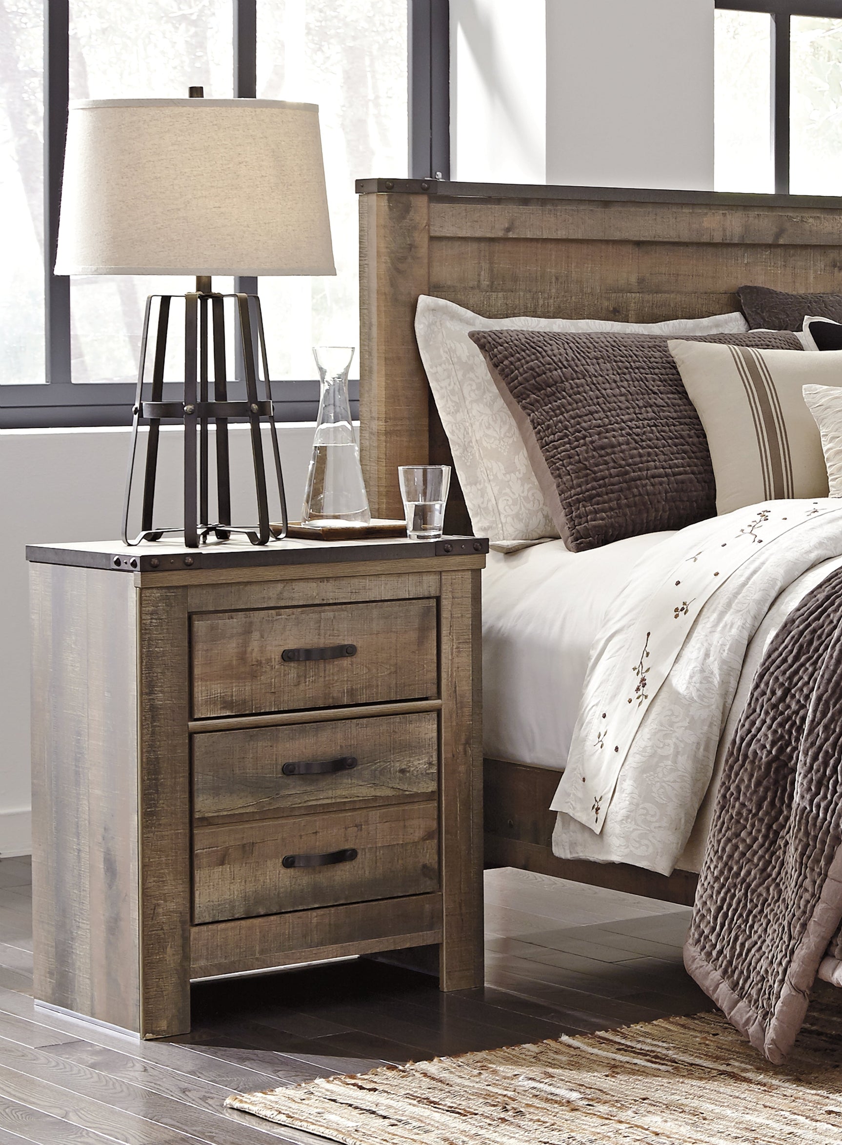 Trinell Brown King Panel Bedroom Set with Chest and 2 Nightstands (Online Special Price) - Ornate Home