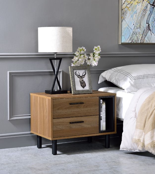 Trolgar Accent Table - Ornate Home