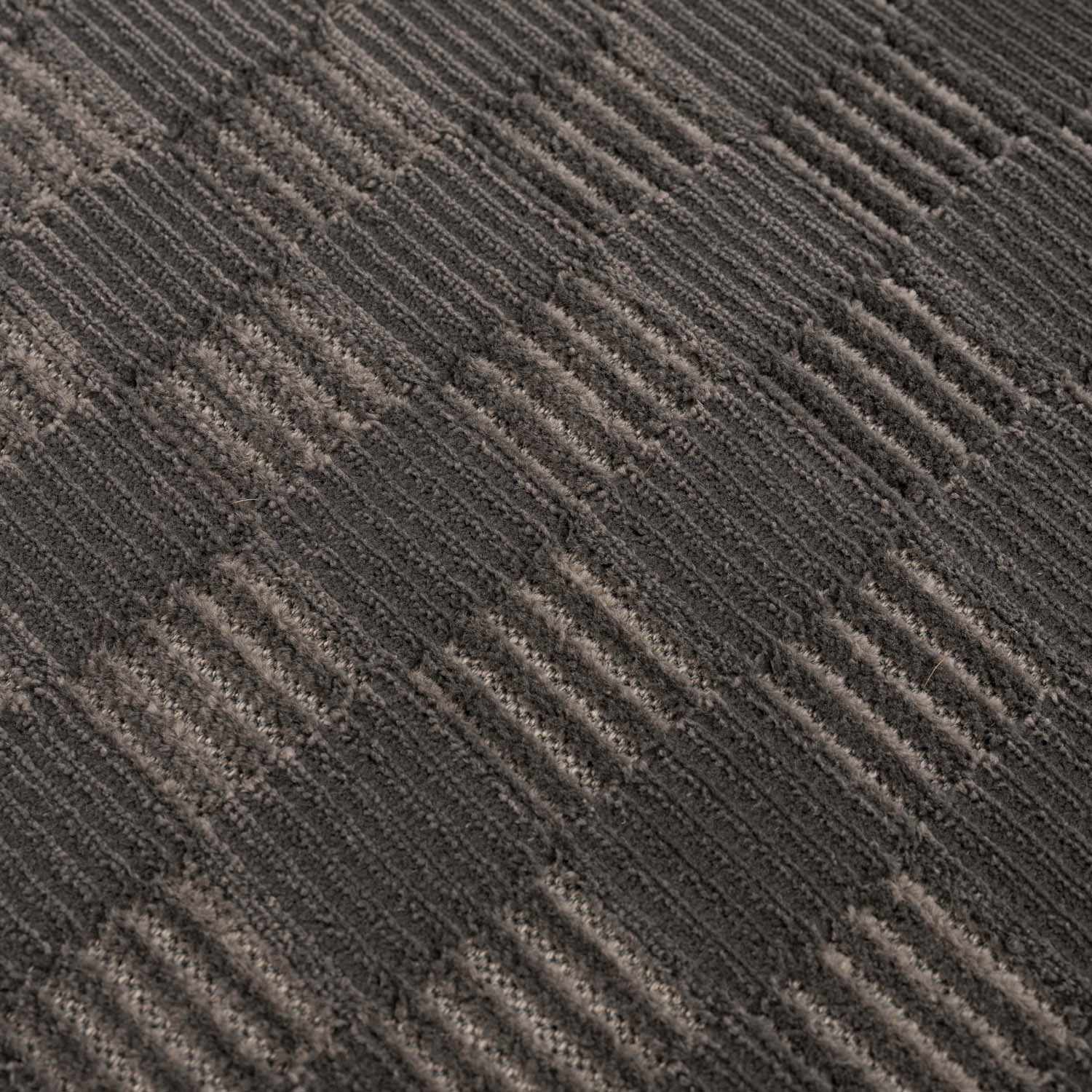 Truls 3D Checkered Washable Rug - Black - Ornate Home
