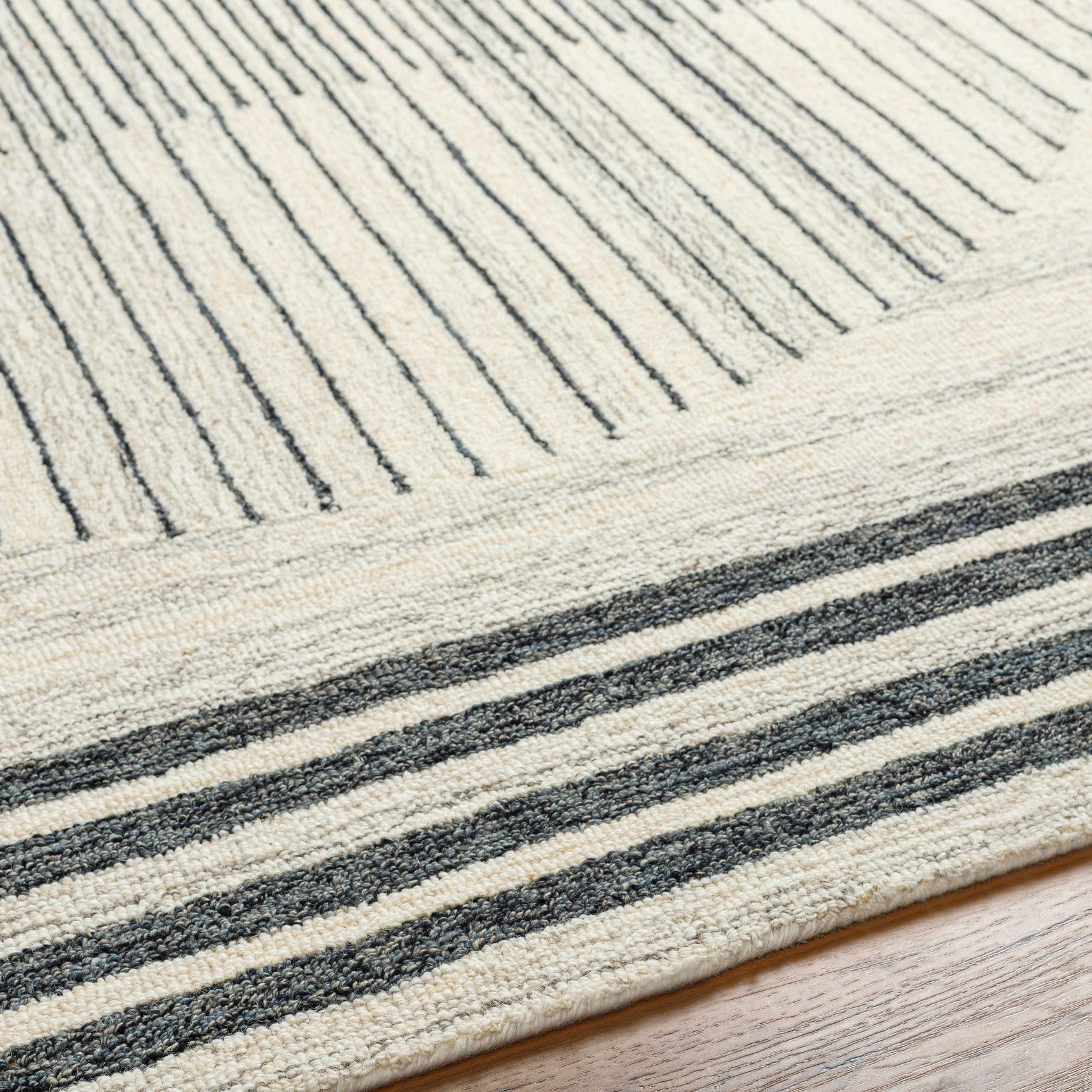 Turgut Modern Wool Rug - Ornate Home