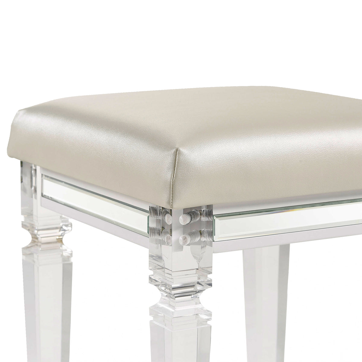 Twenty Nine White Vanity Set - Ornate Home