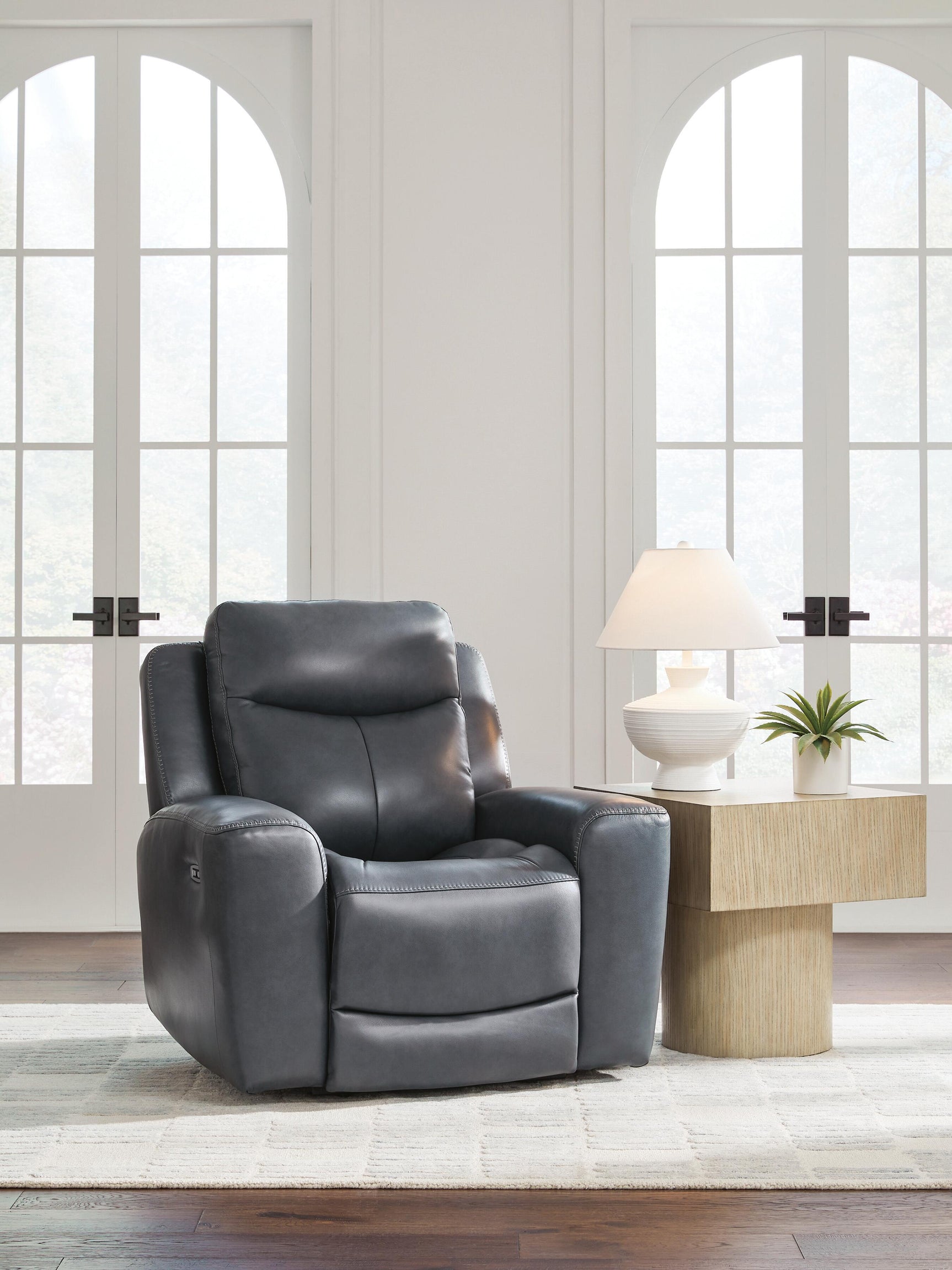 Momentum Moves Admiral Power Recliner (Online Special Price)