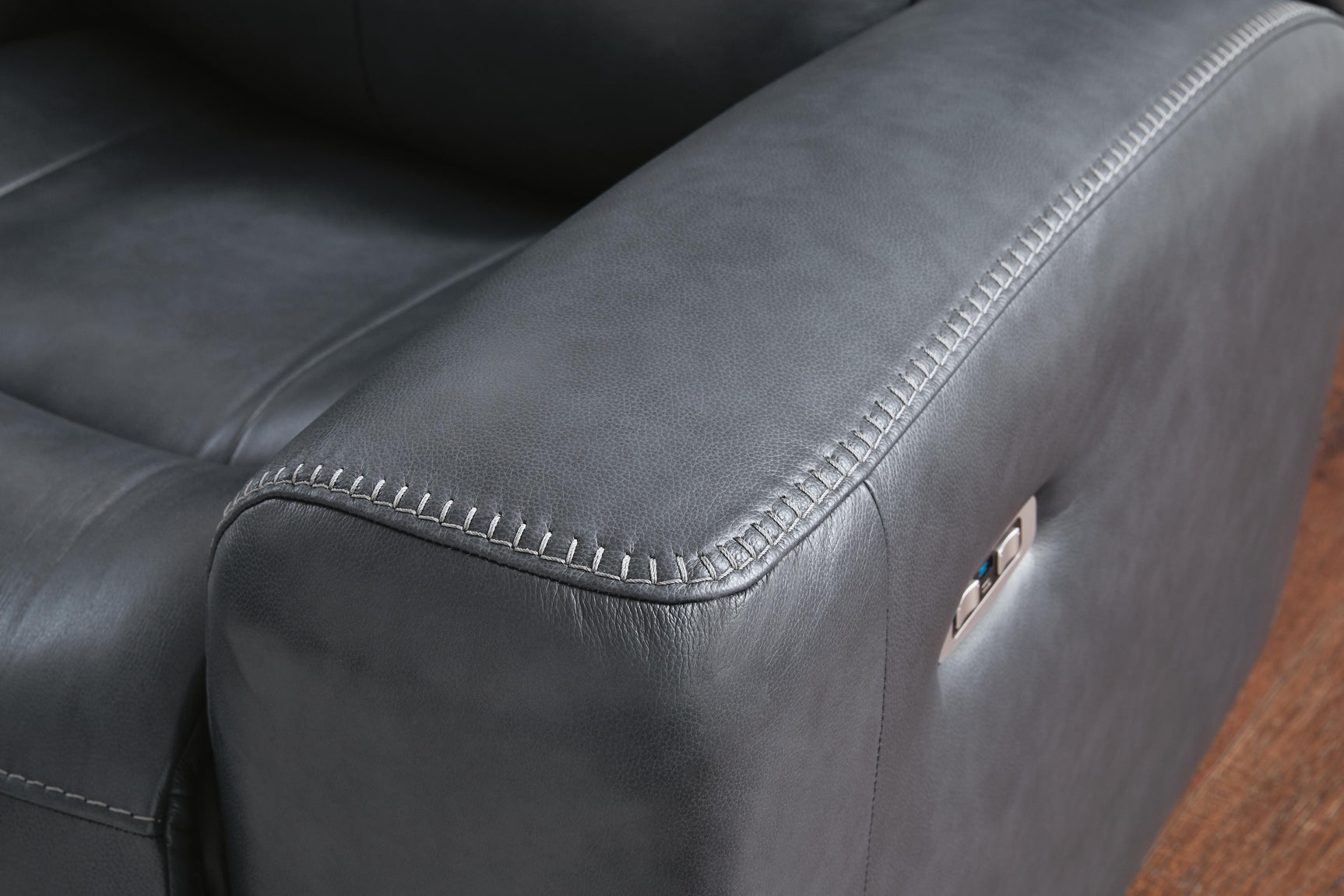 Momentum Moves Admiral Power Reclining Loveseat