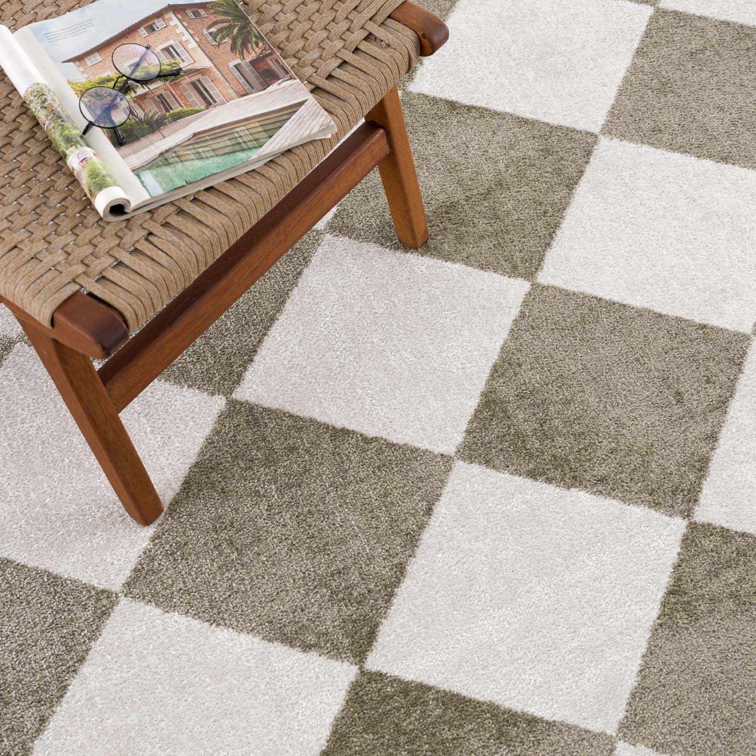 Ulric Green Diamond Washable Area Rug - Ornate Home