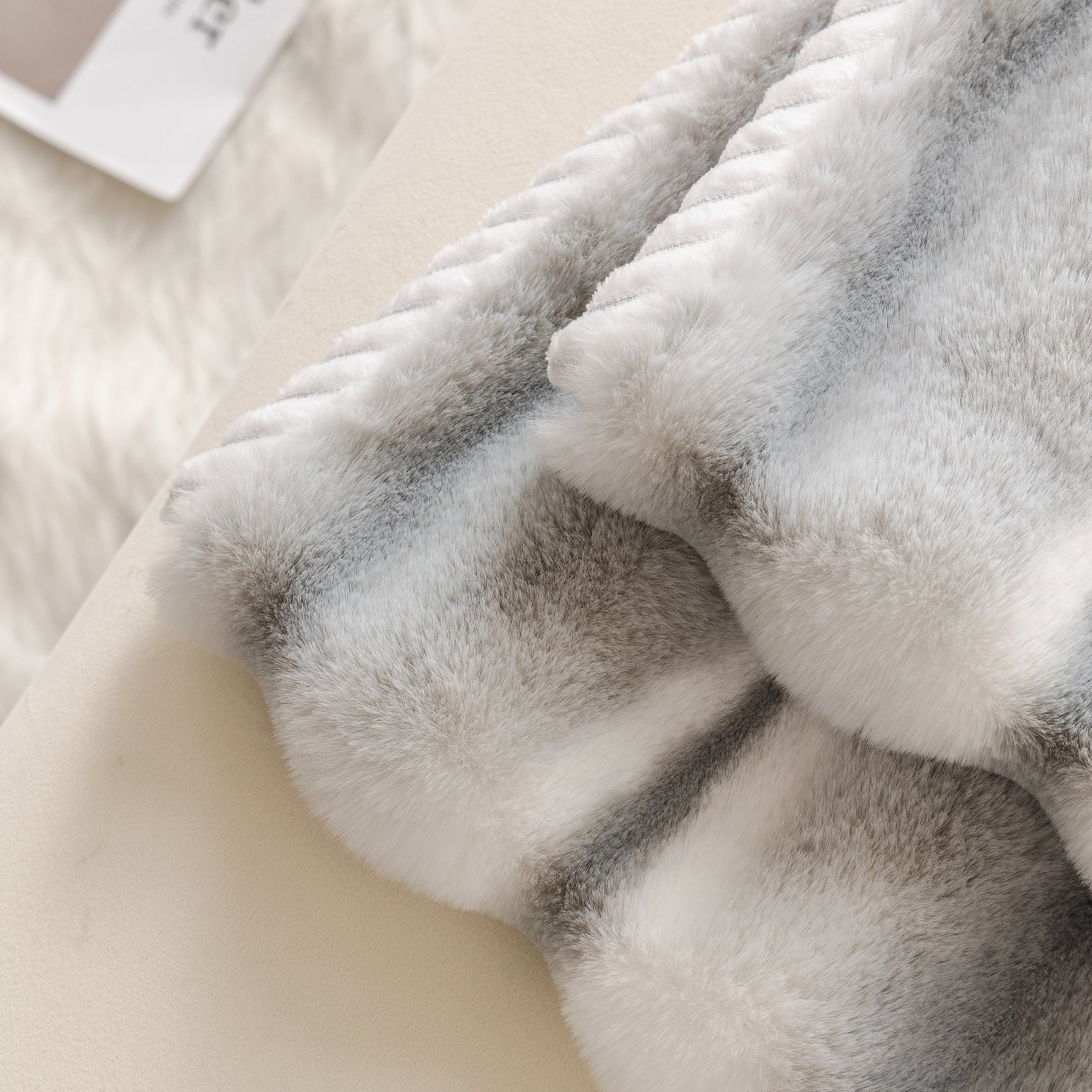 Ultra Soft Faux Fur Couch Cover – Large, Fluffy, and Elegant Sofa Throw Blanket - Ornate Home