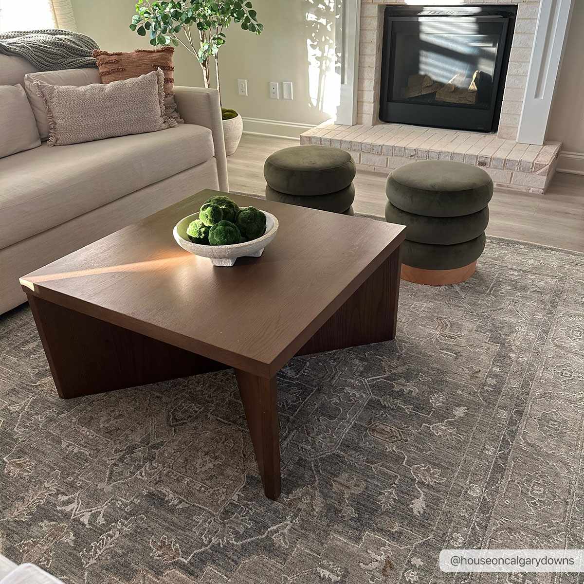 Ulubey Distressed Gray Thick Luxe Area Rug - Ornate Home