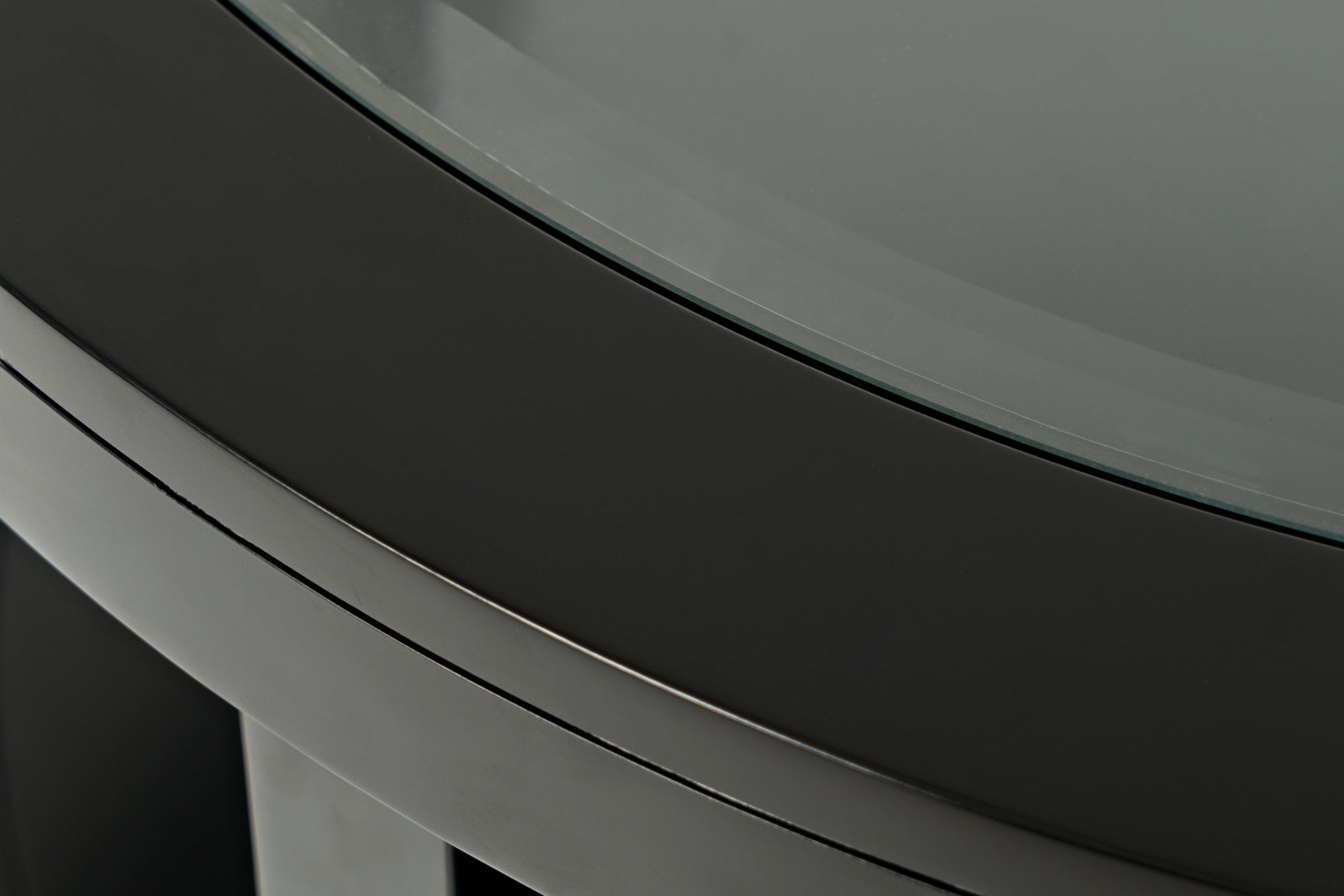 Urban Icon Black Round Cocktail Table - Ornate Home