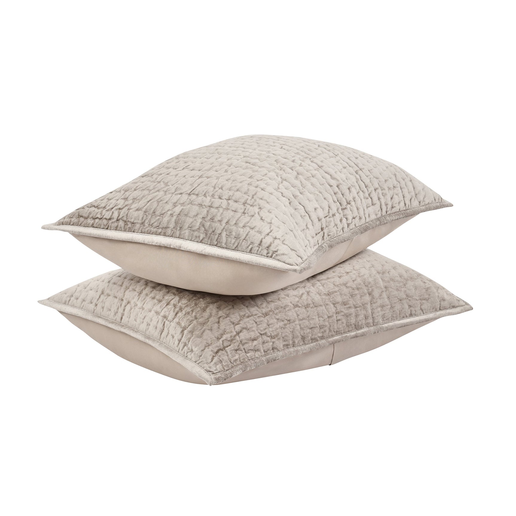 Bari Pebble Velvet Quilt Collection