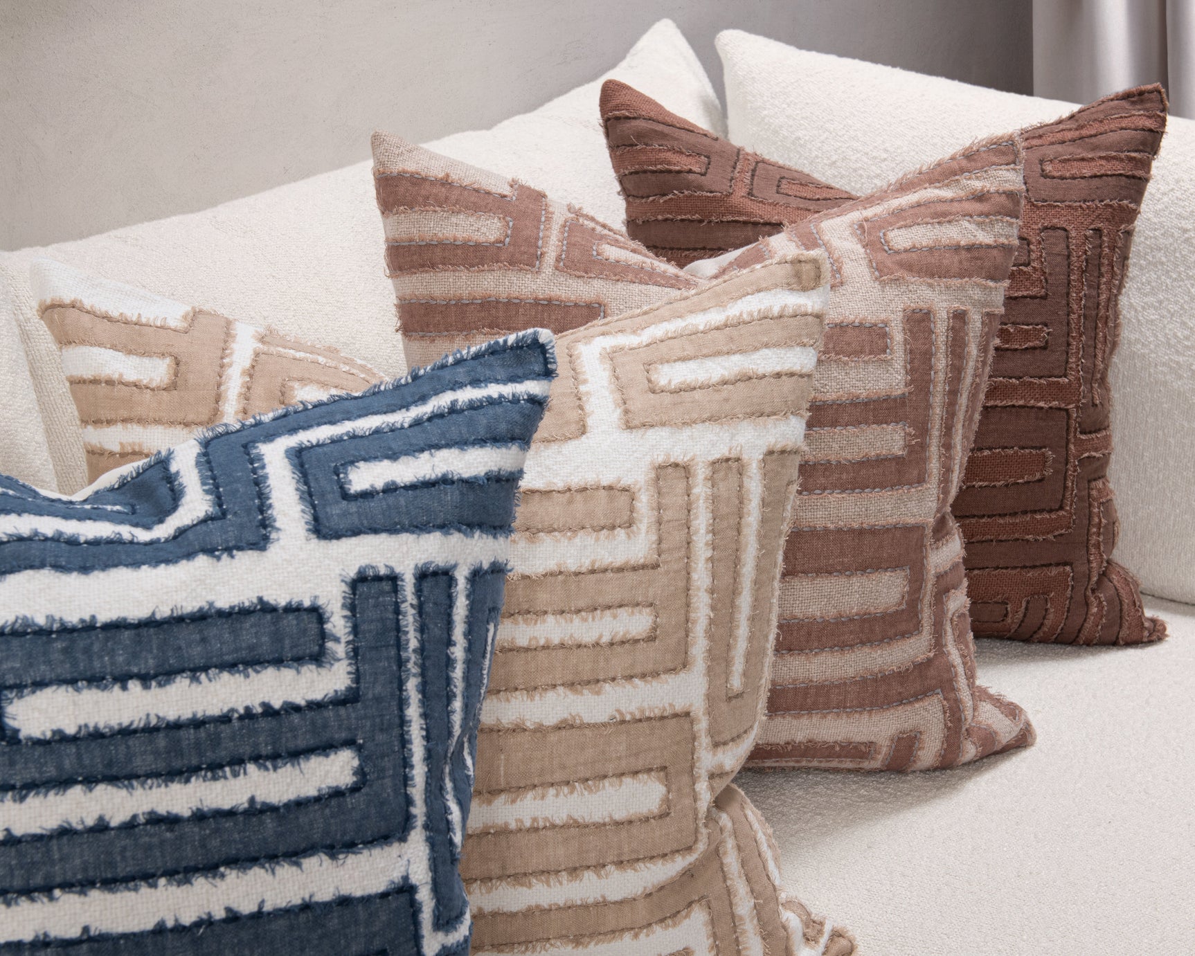 VC Mateo Azul Blue 22X22 Throw Pillow (Set of 2) - Ornate Home