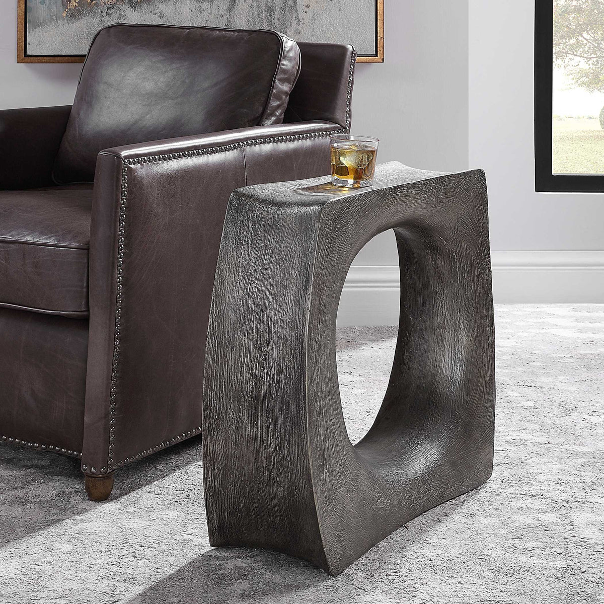 Valira Gray/Silver Modern Accent Table - Ornate Home