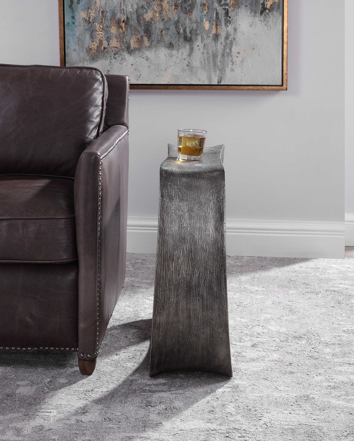 Valira Gray/Silver Modern Accent Table - Ornate Home