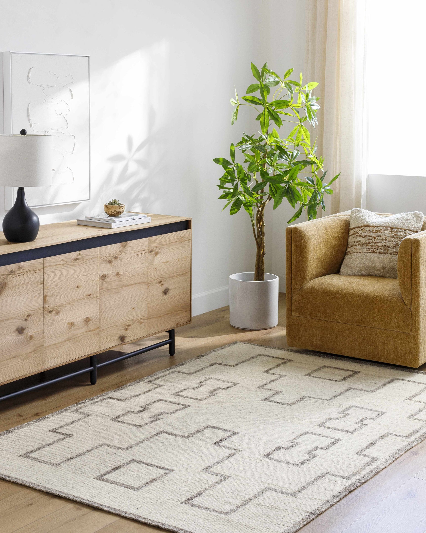Vanig Area Rug - Ornate Home