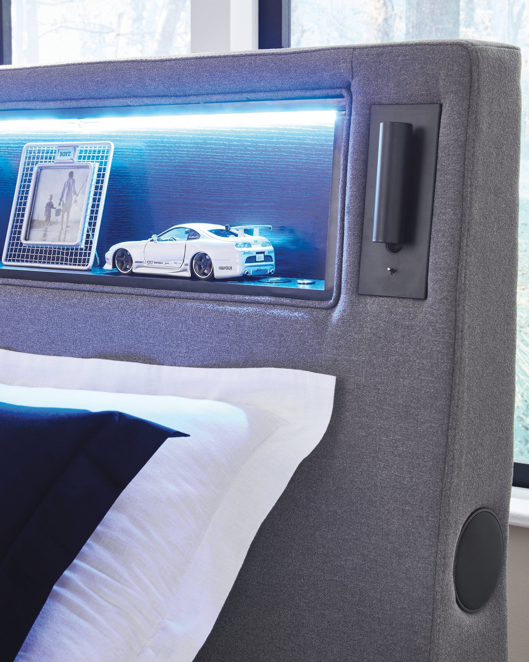 Verishaw Gray Twin Upholstered Bed - Ornate Home