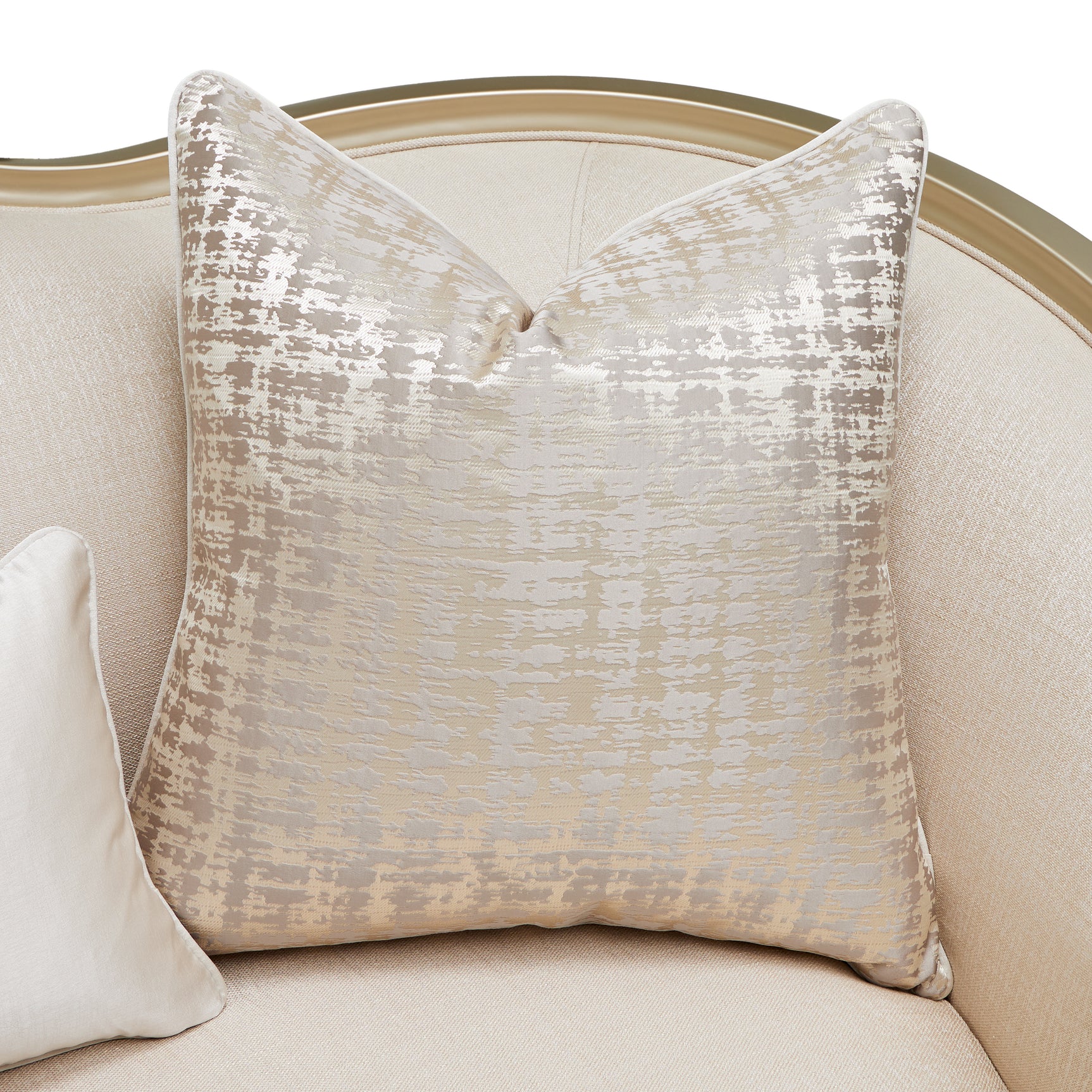 Villa Cherie Caramel/Pearl Loveseat - Ornate Home