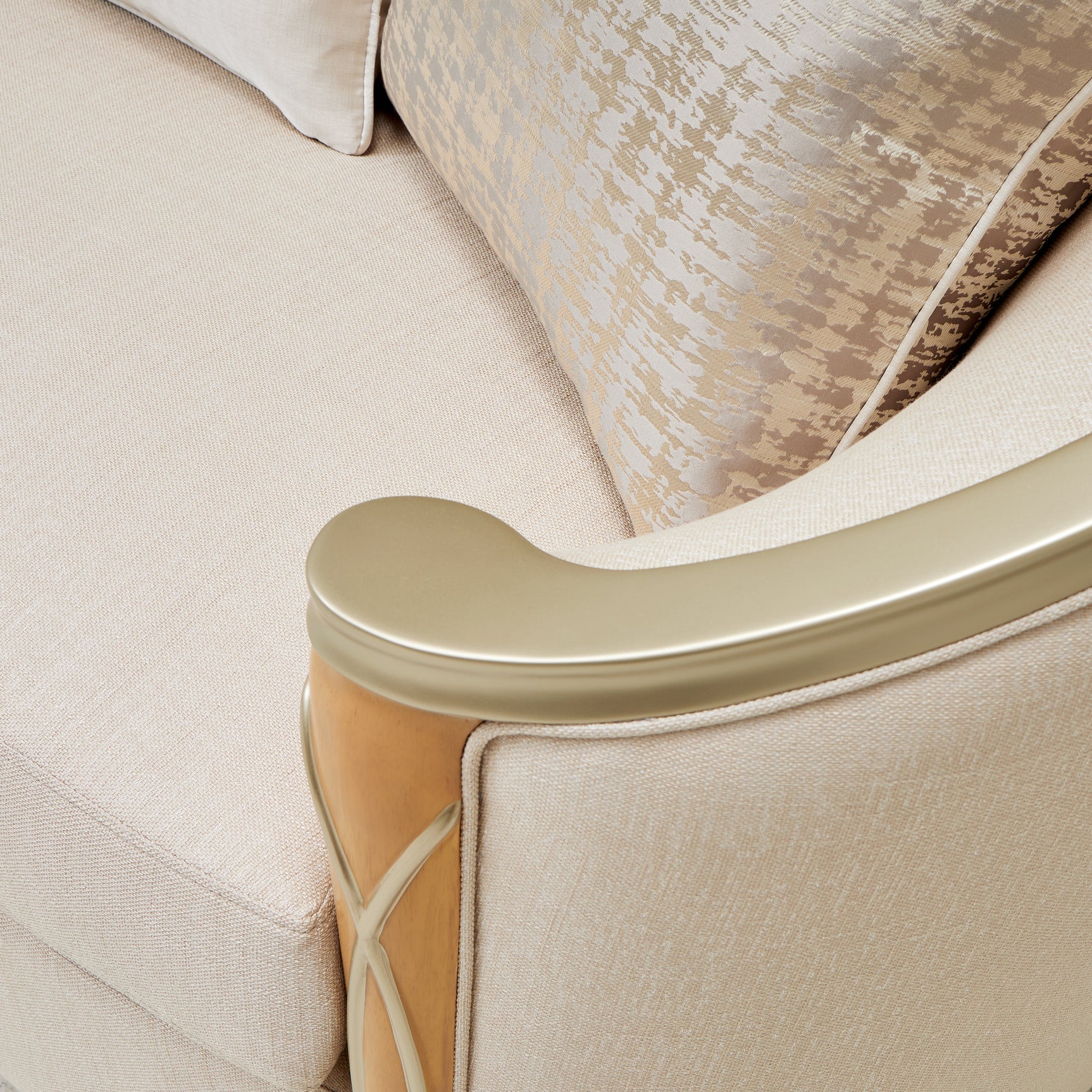 Villa Cherie Caramel/Pearl Loveseat - Ornate Home