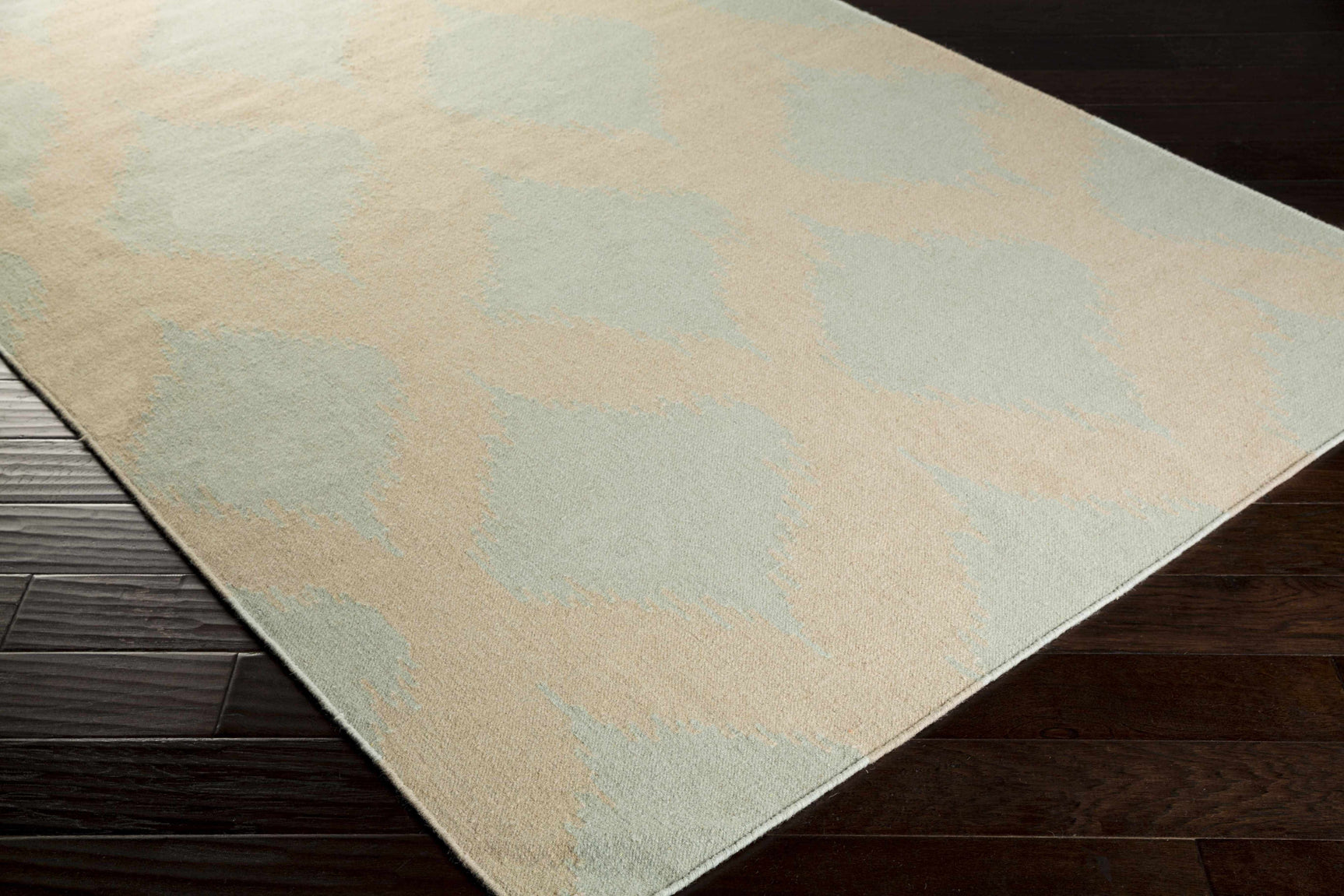 Warda Area Rug - Clearance - Ornate Home
