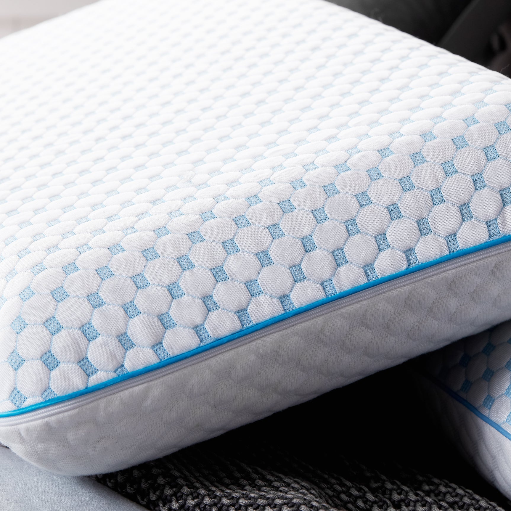 Weekender White/Blue King Gel Memory Foam Pillow + Reversible Cooling Cover - Ornate Home