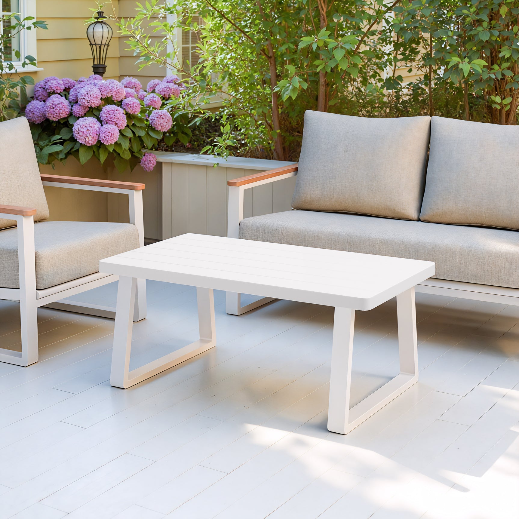 Welt White Coffee Table