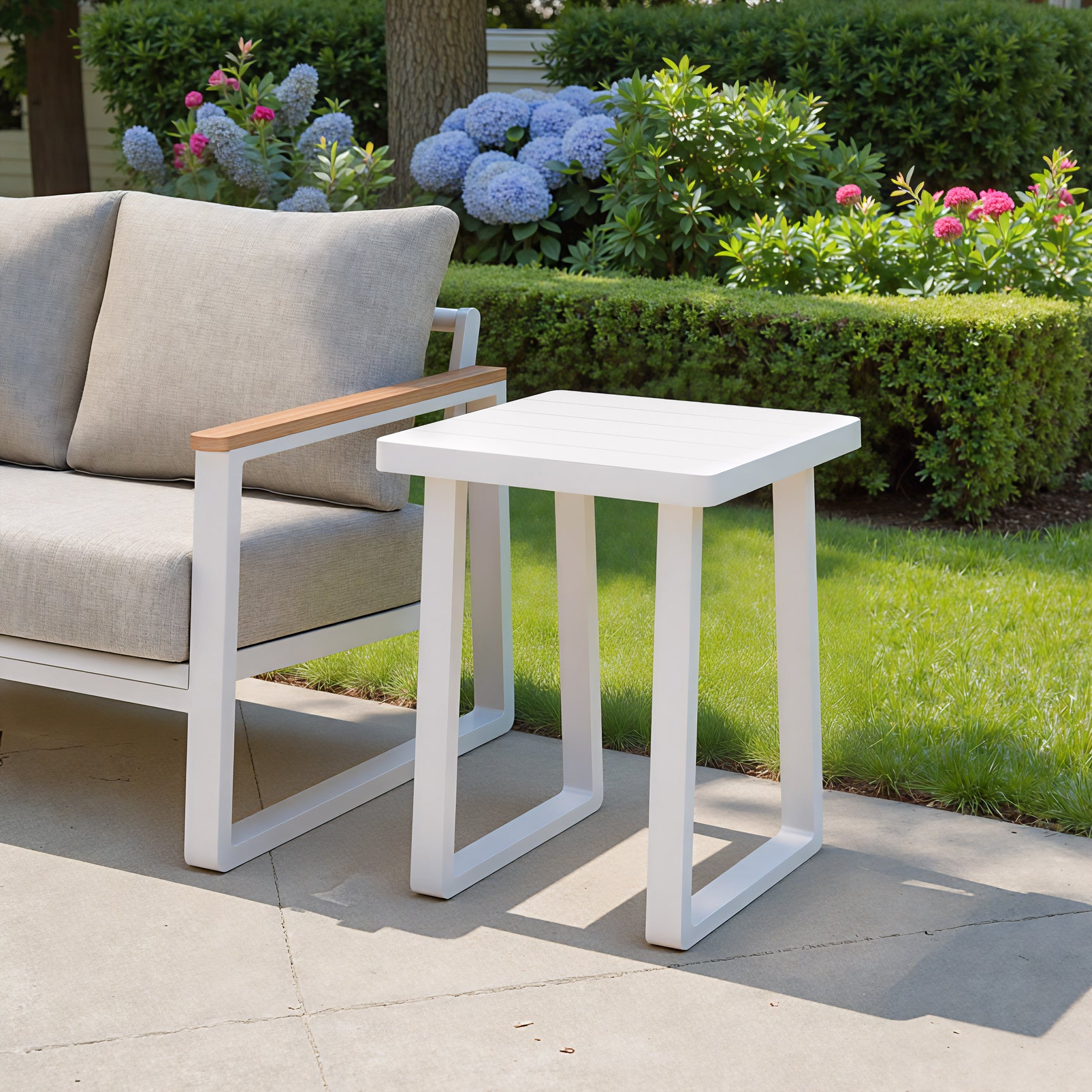 Welt White Side Table